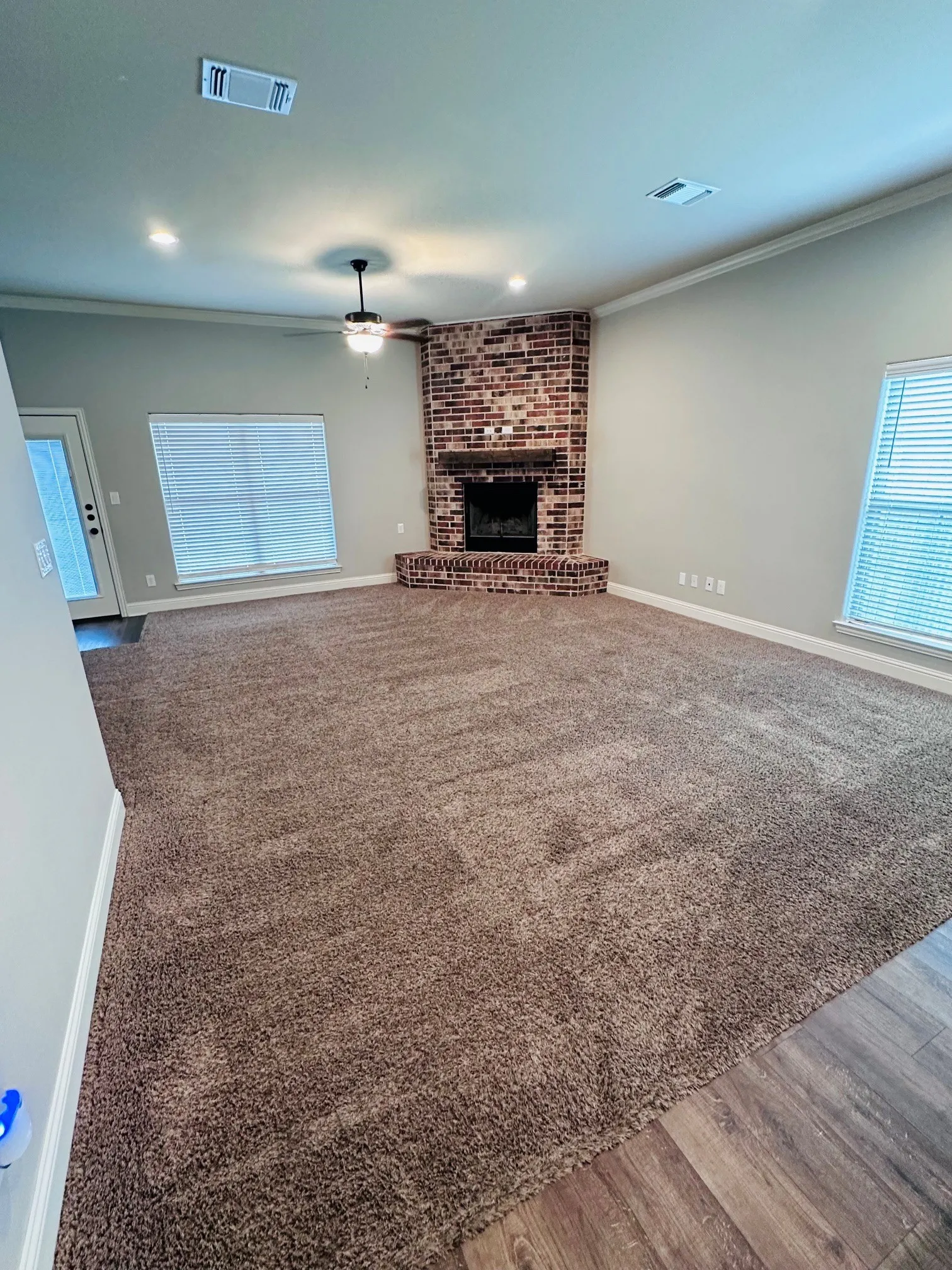 Single Family Residence For Rent in Grayson County , 1419 Ascot Avenue, Sherman, Texas 75092, 3 Bedroom, 2 Bathroom, 2 Garage spaces, 1,862 Sqft, built in 2020, mls#21351801, Real Estate Agent in Sherman, Homes For Rent in Grayson county, Homes For Rent in Sherman, Realtor in Sherman Texas, Real Estate Brokerage Independent Realty Texas, Luminita Cordes Realtor