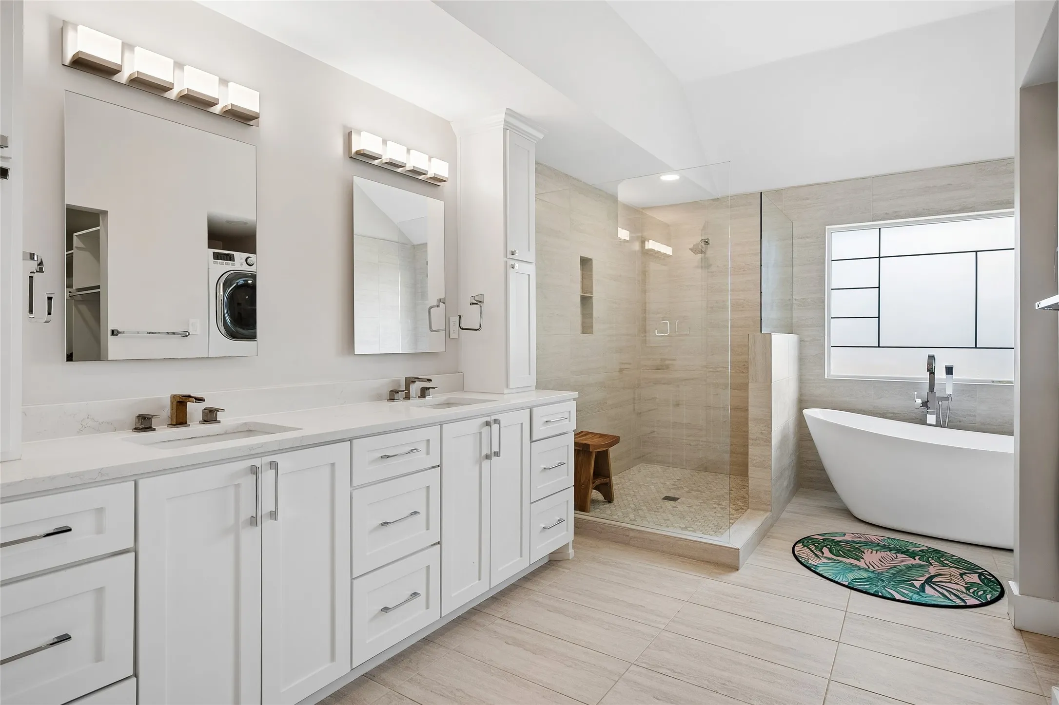 Single Family Residence For Sale in Dallas County , 408 Silverton Drive, Irving, Texas 75063, 4 Bedroom, 3 Bathroom, 2 Garage spaces, 2,256 Sqft, built in 1986, mls#21350931, Real Estate Agent in Irving, Homes For Sale in Dallas county, Homes For Sale in Irving, Realtor in Irving Texas, Real Estate Brokerage Independent Realty Texas, Luminita Cordes Realtor
