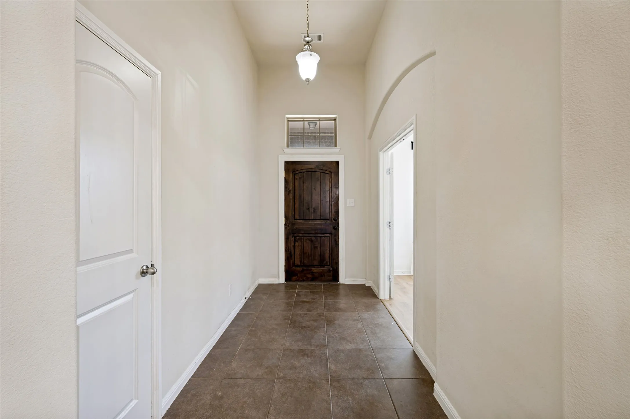 Single Family Residence For Rent in Denton County , 929 Green Coral Drive, Little Elm, Texas 75068, 4 Bedroom, 2 Bathroom, 2 Garage spaces, 2,175 Sqft, built in 2013, mls#21351579, Real Estate Agent in Little Elm, Homes For Rent in Denton county, Homes For Rent in Little Elm, Realtor in Little Elm Texas, Real Estate Brokerage Independent Realty Texas, Luminita Cordes Realtor
