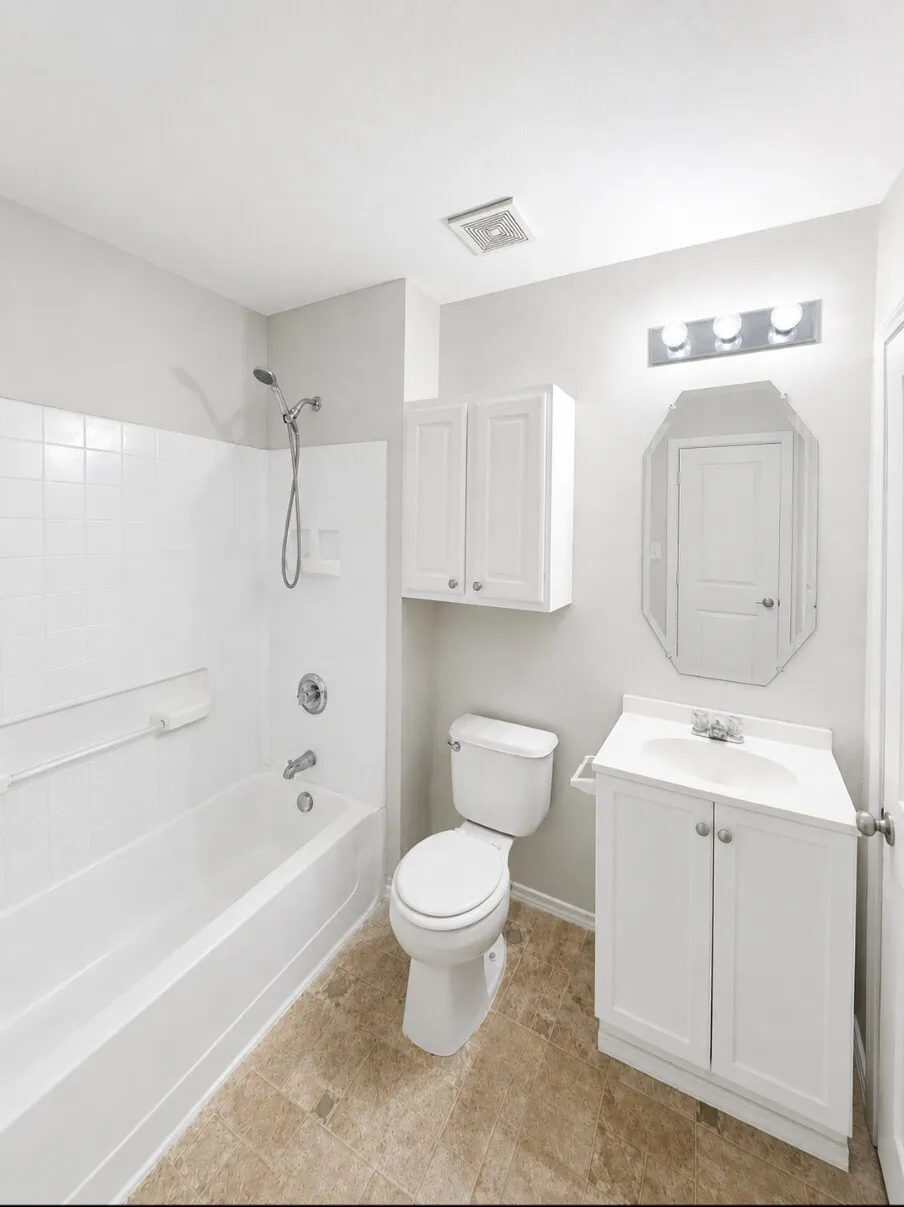 Single Family Residence For Sale in Collin County , 7120 Planters Row Drive, Mc Kinney, Texas 75070, 3 Bedrooms, 3 Bathrooms, 2 Garage spaces, 1,447 Sqft, built in 2005, Price $339,999, mls#21350831, Real Estate Agent in Mc Kinney, Homes For Sale in Collin county, Homes For Sale in Mc Kinney, Realtor in Mc Kinney Texas, Real Estate Brokerage Independent Realty Texas, Luminita Cordes Realtor