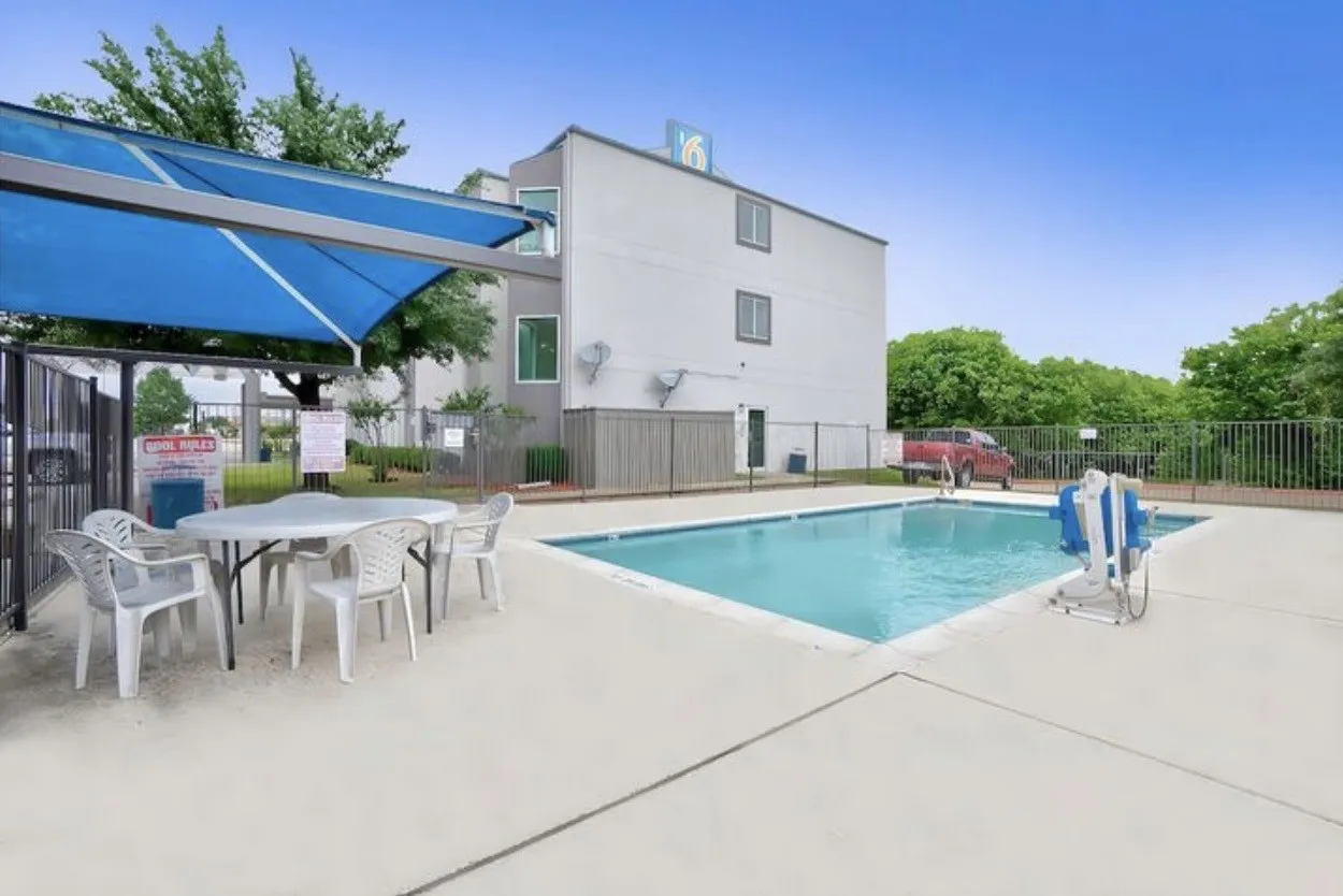 Hotel/Motel For Sale in Tarrant County , 8601 Benbrook Boulevard, Benbrook, Texas 76126, 0, 0, Garage spaces, 0 Sqft, built in 1999, Price $6,000,000, mls#21351807, Real Estate Agent in Benbrook, Homes For Sale in Tarrant county, Homes For Sale in Benbrook, Realtor in Benbrook Texas, Real Estate Brokerage Independent Realty Texas, Luminita Cordes Realtor