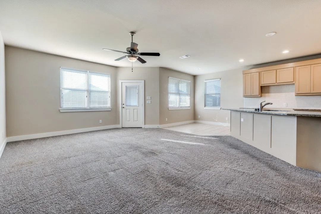 Single Family Residence For Rent in Denton County , 41 Kramer Lane, Sanger, Texas 76266, 4 Bedroom, 2 Bathroom, 2 Garage spaces, 1,987 Sqft, built in 2016, mls#21351813, Real Estate Agent in Sanger, Homes For Rent in Denton county, Homes For Rent in Sanger, Realtor in Sanger Texas, Real Estate Brokerage Independent Realty Texas, Luminita Cordes Realtor