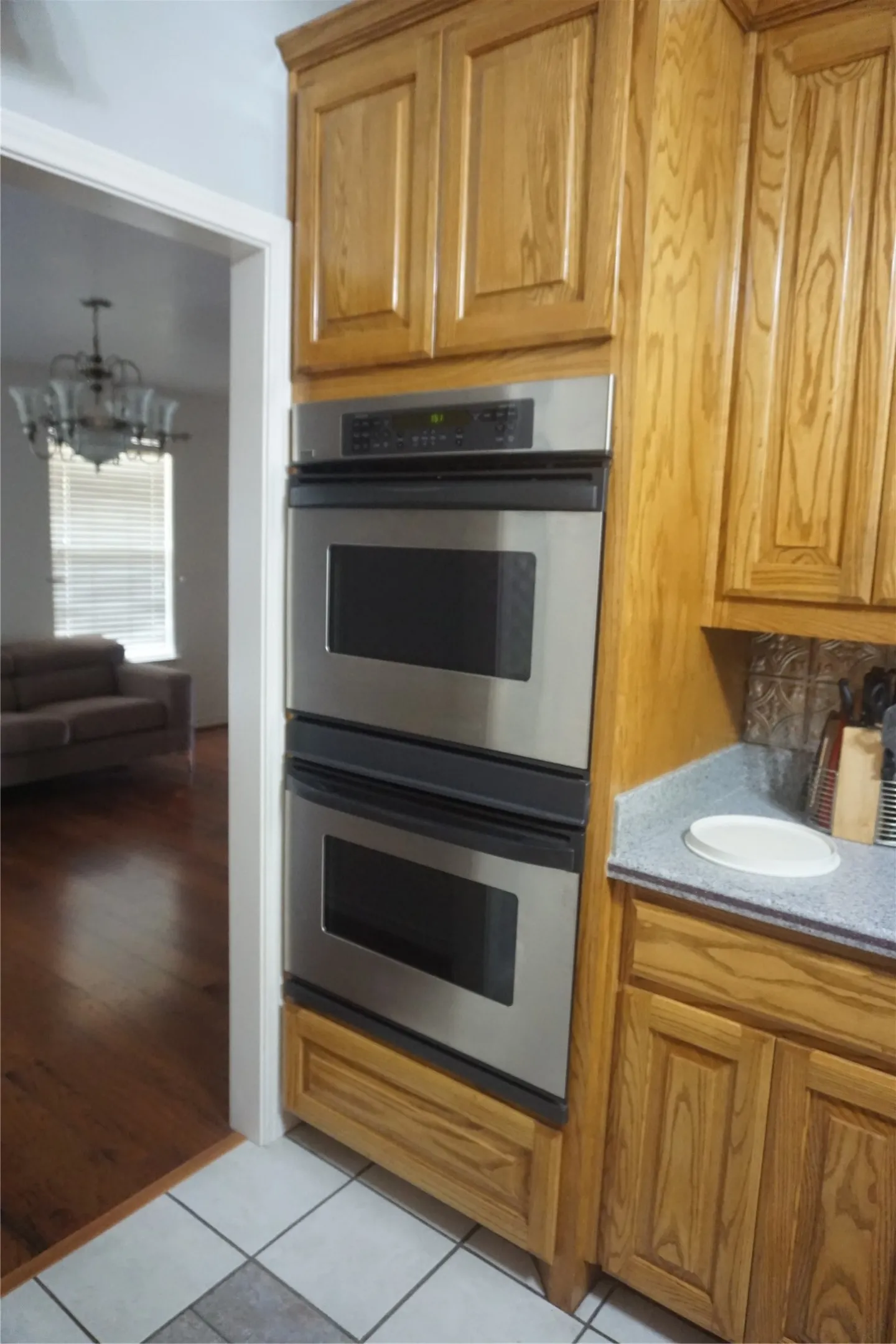Single Family Residence For Sale in Grayson County , 610 S Lillis Lane, Denison, Texas 75020, 3 Bedrooms, 3 Bathrooms, 2 Garage spaces, 3,352 Sqft, built in 2002, Price $579,900, mls#21350527, Real Estate Agent in Denison, Homes For Sale in Grayson county, Homes For Sale in Denison, Realtor in Denison Texas, Real Estate Brokerage Independent Realty Texas, Luminita Cordes Realtor
