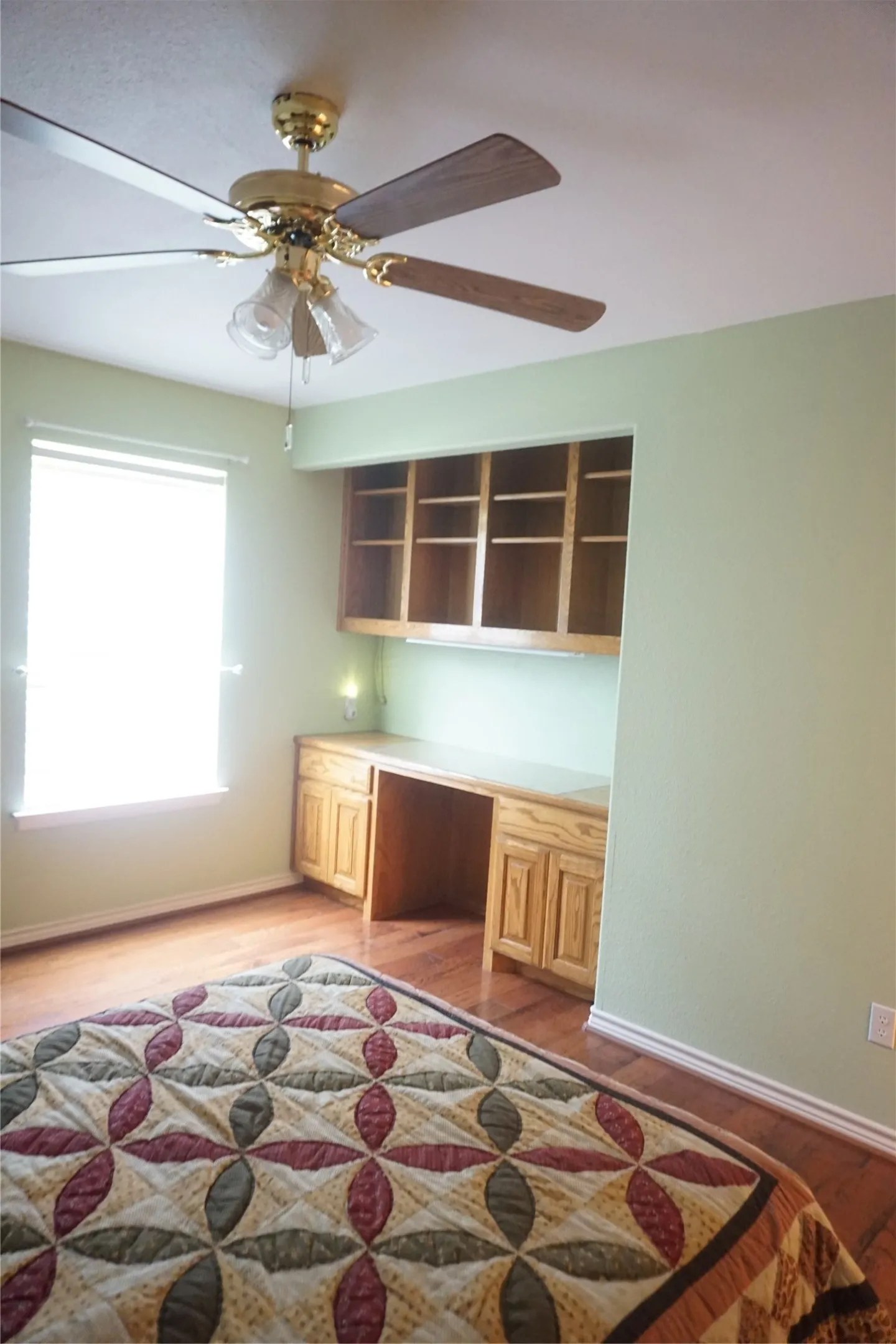 Single Family Residence For Sale in Grayson County , 610 S Lillis Lane, Denison, Texas 75020, 3 Bedrooms, 3 Bathrooms, 2 Garage spaces, 3,352 Sqft, built in 2002, Price $579,900, mls#21350527, Real Estate Agent in Denison, Homes For Sale in Grayson county, Homes For Sale in Denison, Realtor in Denison Texas, Real Estate Brokerage Independent Realty Texas, Luminita Cordes Realtor