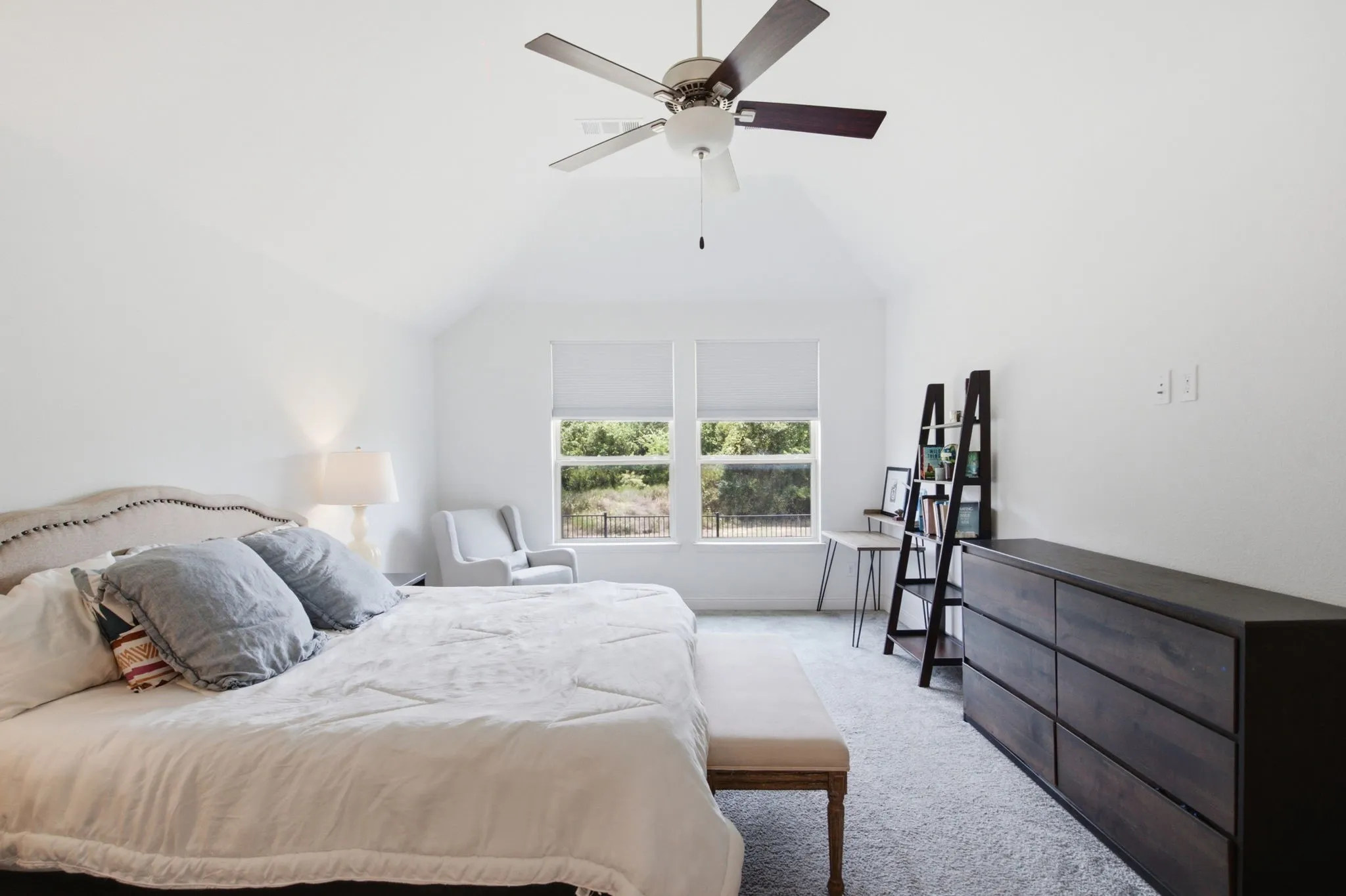 Single Family Residence For Sale in Parker County , 14925 Belclaire Avenue, Aledo, Texas 76008, 3 Bedroom, 2 Bathroom, 2 Garage spaces, 2,317 Sqft, built in 2018, mls#21350961, Real Estate Agent in Aledo, Homes For Sale in Parker county, Homes For Sale in Aledo, Realtor in Aledo Texas, Real Estate Brokerage Independent Realty Texas, Luminita Cordes Realtor