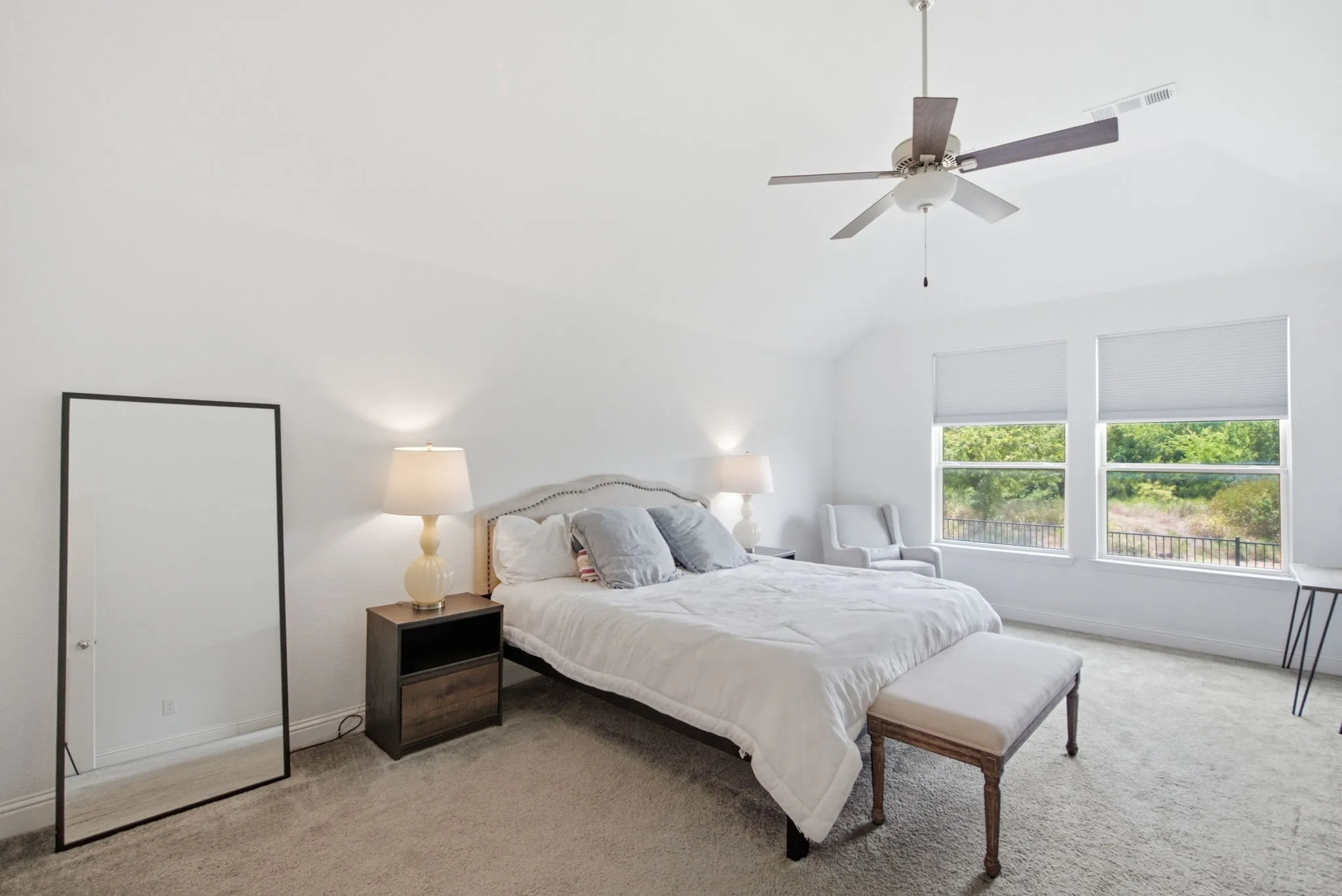 Single Family Residence For Sale in Parker County , 14925 Belclaire Avenue, Aledo, Texas 76008, 3 Bedroom, 2 Bathroom, 2 Garage spaces, 2,317 Sqft, built in 2018, mls#21350961, Real Estate Agent in Aledo, Homes For Sale in Parker county, Homes For Sale in Aledo, Realtor in Aledo Texas, Real Estate Brokerage Independent Realty Texas, Luminita Cordes Realtor