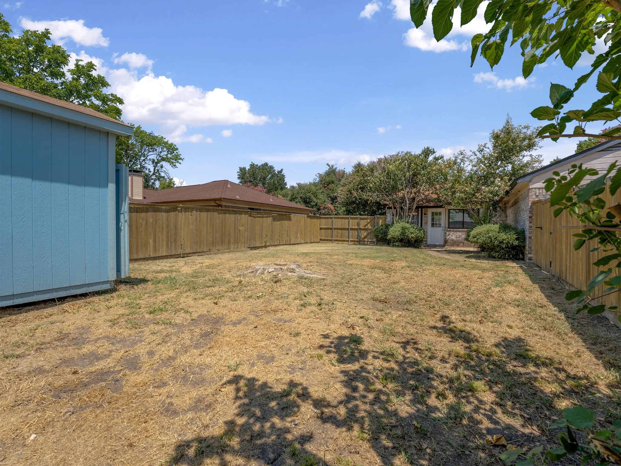 Single Family Residence For Sale in Collin County , 1404 Sheppard Lane, Wylie, Texas 75098, 3 Bedroom, 2 Bathroom, 2 Garage spaces, 1,161 Sqft, built in 1987, mls#21350696, Real Estate Agent in Wylie, Homes For Sale in Collin county, Homes For Sale in Wylie, Realtor in Wylie Texas, Real Estate Brokerage Independent Realty Texas, Luminita Cordes Realtor