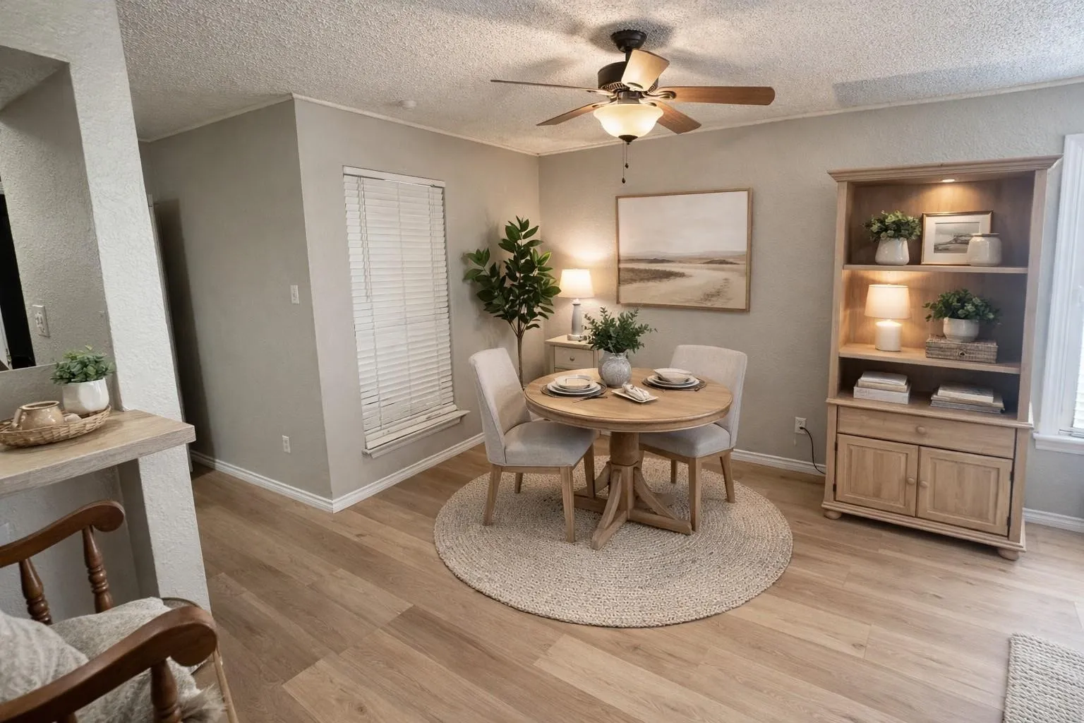 Condominium For Rent in Dallas County , 9801 Walnut Street A101, Dallas, Texas 75243, 1 Bedroom, 1 Bathroom, Garage spaces, 662 Sqft, built in 1981, mls#21351827, Real Estate Agent in Dallas, Homes For Rent in Dallas county, Homes For Rent in Dallas, Realtor in Dallas Texas, Real Estate Brokerage Independent Realty Texas, Luminita Cordes Realtor