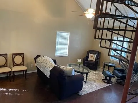 Single Family Residence For Sale in Erath County , 606 E Clifton Street, Stephenville, Texas 76401, 3 Bedroom, 3 Bathroom, Garage spaces, 1,320 Sqft, built in 2013, mls#21348892, Real Estate Agent in Stephenville, Homes For Sale in Erath county, Homes For Sale in Stephenville, Realtor in Stephenville Texas, Real Estate Brokerage Independent Realty Texas, Luminita Cordes Realtor