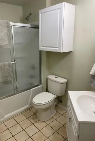 Single Family Residence For Sale in Erath County , 606 E Clifton Street, Stephenville, Texas 76401, 3 Bedroom, 3 Bathroom, Garage spaces, 1,320 Sqft, built in 2013, mls#21348892, Real Estate Agent in Stephenville, Homes For Sale in Erath county, Homes For Sale in Stephenville, Realtor in Stephenville Texas, Real Estate Brokerage Independent Realty Texas, Luminita Cordes Realtor