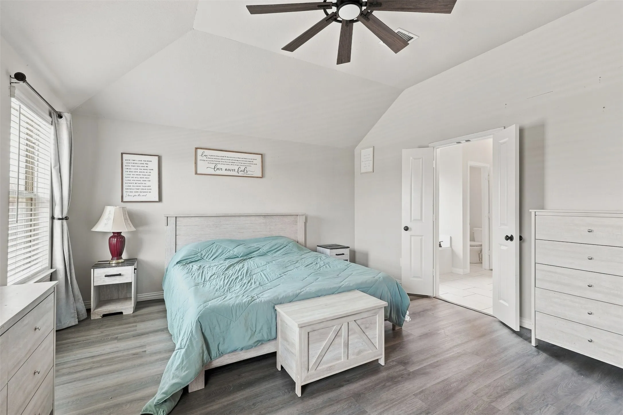 Single Family Residence For Sale in Tarrant County , 632 Steerman Court, Saginaw, Texas 76179, 4 Bedroom, 3 Bathroom, 2 Garage spaces, 2,151 Sqft, built in 2021, mls#21350558, Real Estate Agent in Saginaw, Homes For Sale in Tarrant county, Homes For Sale in Saginaw, Realtor in Saginaw Texas, Real Estate Brokerage Independent Realty Texas, Luminita Cordes Realtor