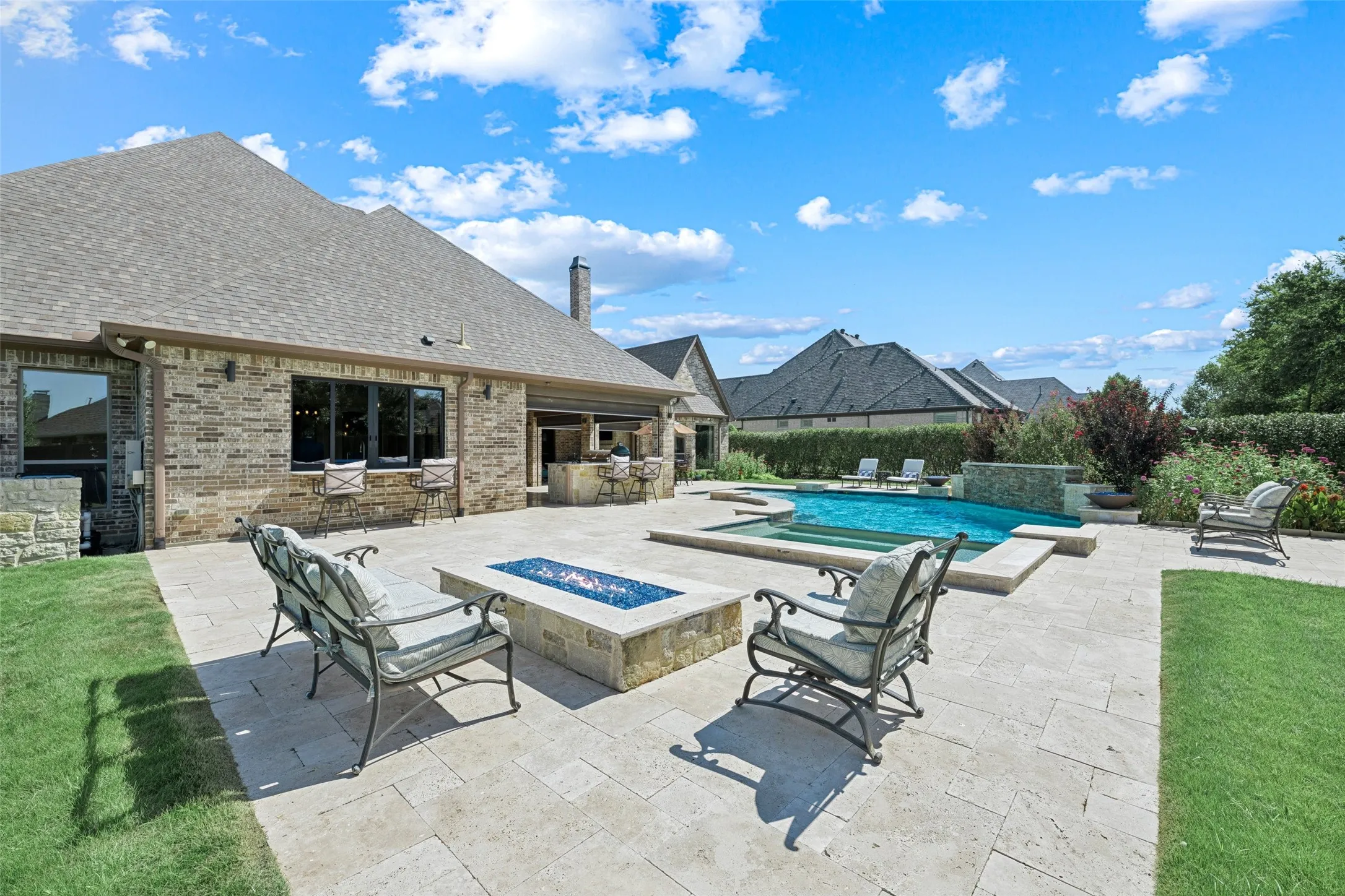 Single Family Residence For Sale in Tarrant County , 809 Lyndsey Way, Colleyville, Texas 76034, 6 Bedroom, 6 Bathroom, 4 Garage spaces, 5,470 Sqft, built in 2017, mls#21337340, Real Estate Agent in Colleyville, Homes For Sale in Tarrant county, Homes For Sale in Colleyville, Realtor in Colleyville Texas, Real Estate Brokerage Independent Realty Texas, Luminita Cordes Realtor