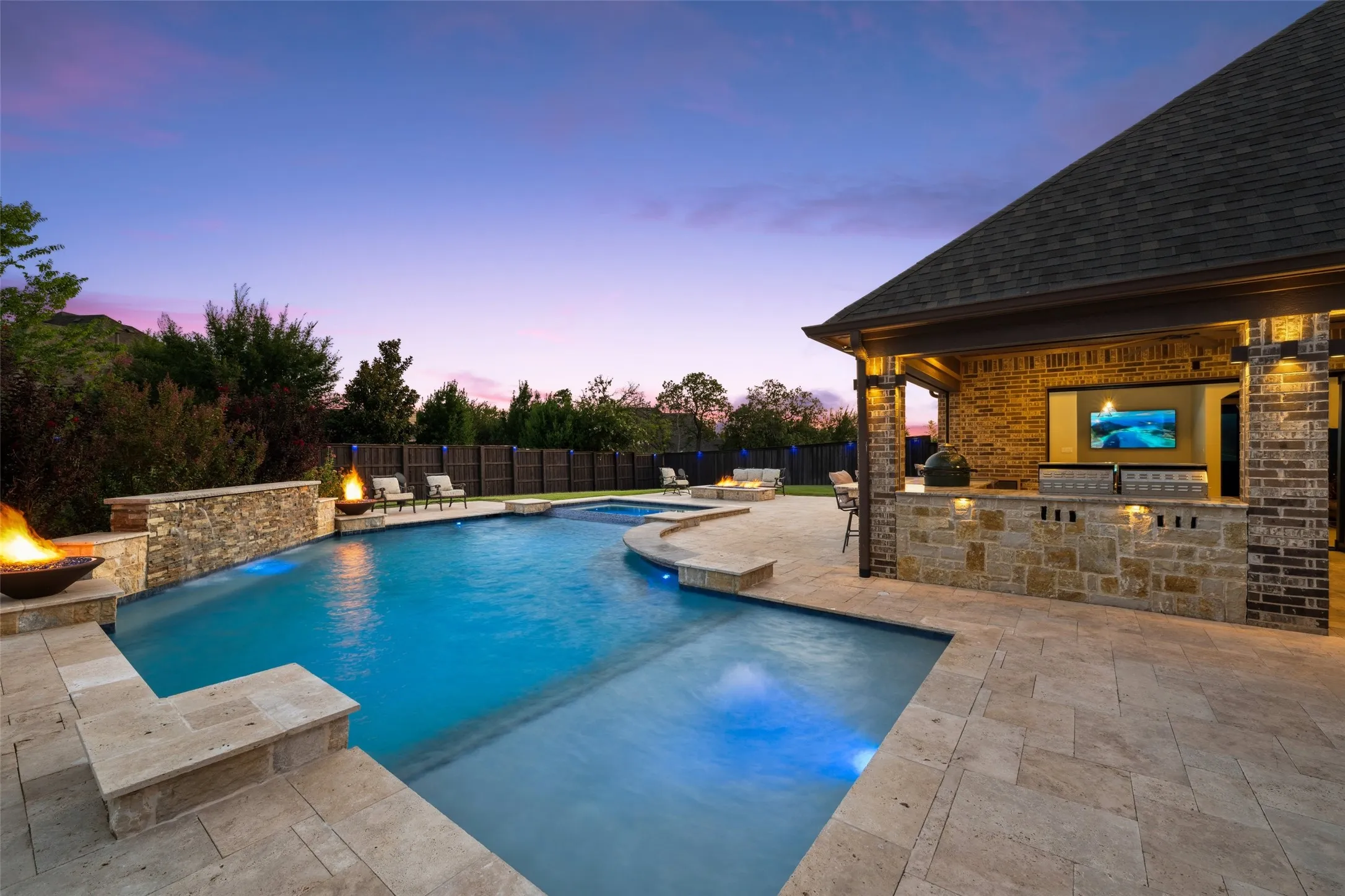 Single Family Residence For Sale in Tarrant County , 809 Lyndsey Way, Colleyville, Texas 76034, 6 Bedroom, 6 Bathroom, 4 Garage spaces, 5,470 Sqft, built in 2017, mls#21337340, Real Estate Agent in Colleyville, Homes For Sale in Tarrant county, Homes For Sale in Colleyville, Realtor in Colleyville Texas, Real Estate Brokerage Independent Realty Texas, Luminita Cordes Realtor