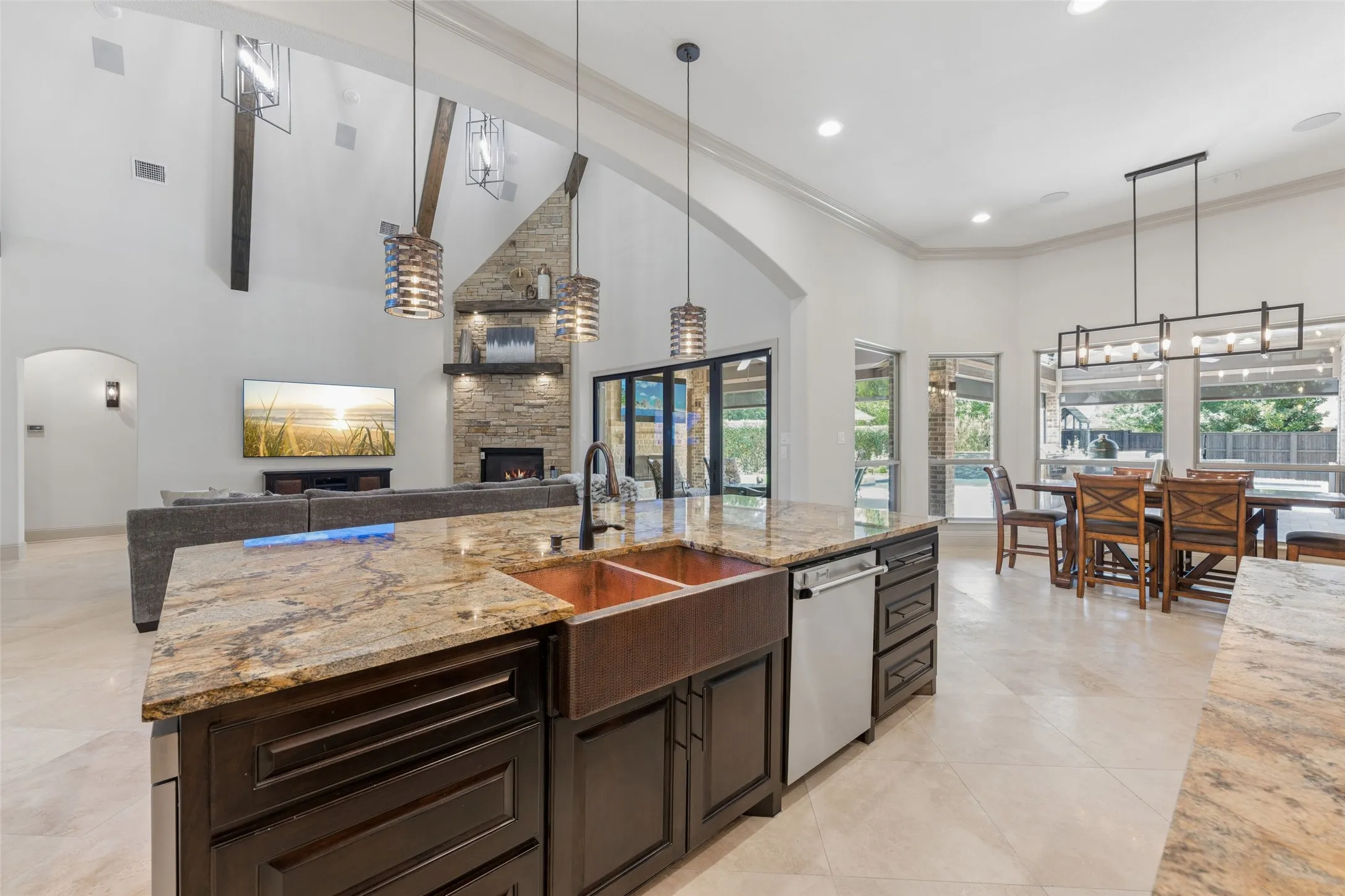 Single Family Residence For Sale in Tarrant County , 809 Lyndsey Way, Colleyville, Texas 76034, 6 Bedroom, 6 Bathroom, 4 Garage spaces, 5,470 Sqft, built in 2017, mls#21337340, Real Estate Agent in Colleyville, Homes For Sale in Tarrant county, Homes For Sale in Colleyville, Realtor in Colleyville Texas, Real Estate Brokerage Independent Realty Texas, Luminita Cordes Realtor