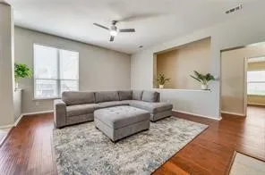 Single Family Residence For Rent in Collin County , 9308 Yorktown Street, Mc Kinney, Texas 75071, 4 Bedroom, 2 Bathroom, 2 Garage spaces, 2,065 Sqft, built in 2001, mls#21351851, Real Estate Agent in Mc Kinney, Homes For Rent in Collin county, Homes For Rent in Mc Kinney, Realtor in Mc Kinney Texas, Real Estate Brokerage Independent Realty Texas, Luminita Cordes Realtor