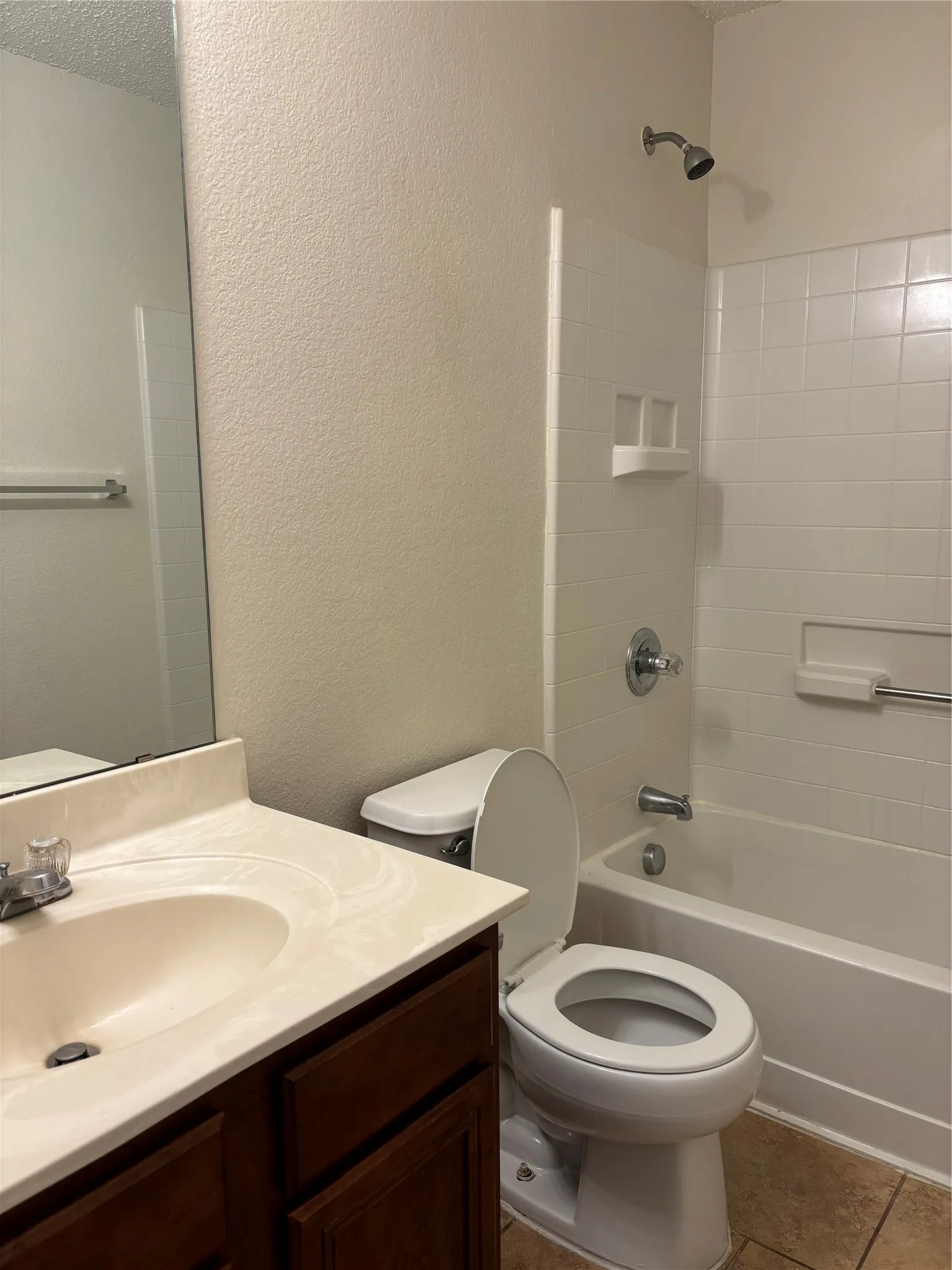 Single Family Residence For Rent in Denton County , 1657 S Knight Trail, Little Elm, Texas 75036, 3 Bedroom, 2 Bathroom, 2 Garage spaces, 1,571 Sqft, built in 2005, mls#21351858, Real Estate Agent in Little Elm, Homes For Rent in Denton county, Homes For Rent in Little Elm, Realtor in Little Elm Texas, Real Estate Brokerage Independent Realty Texas, Luminita Cordes Realtor