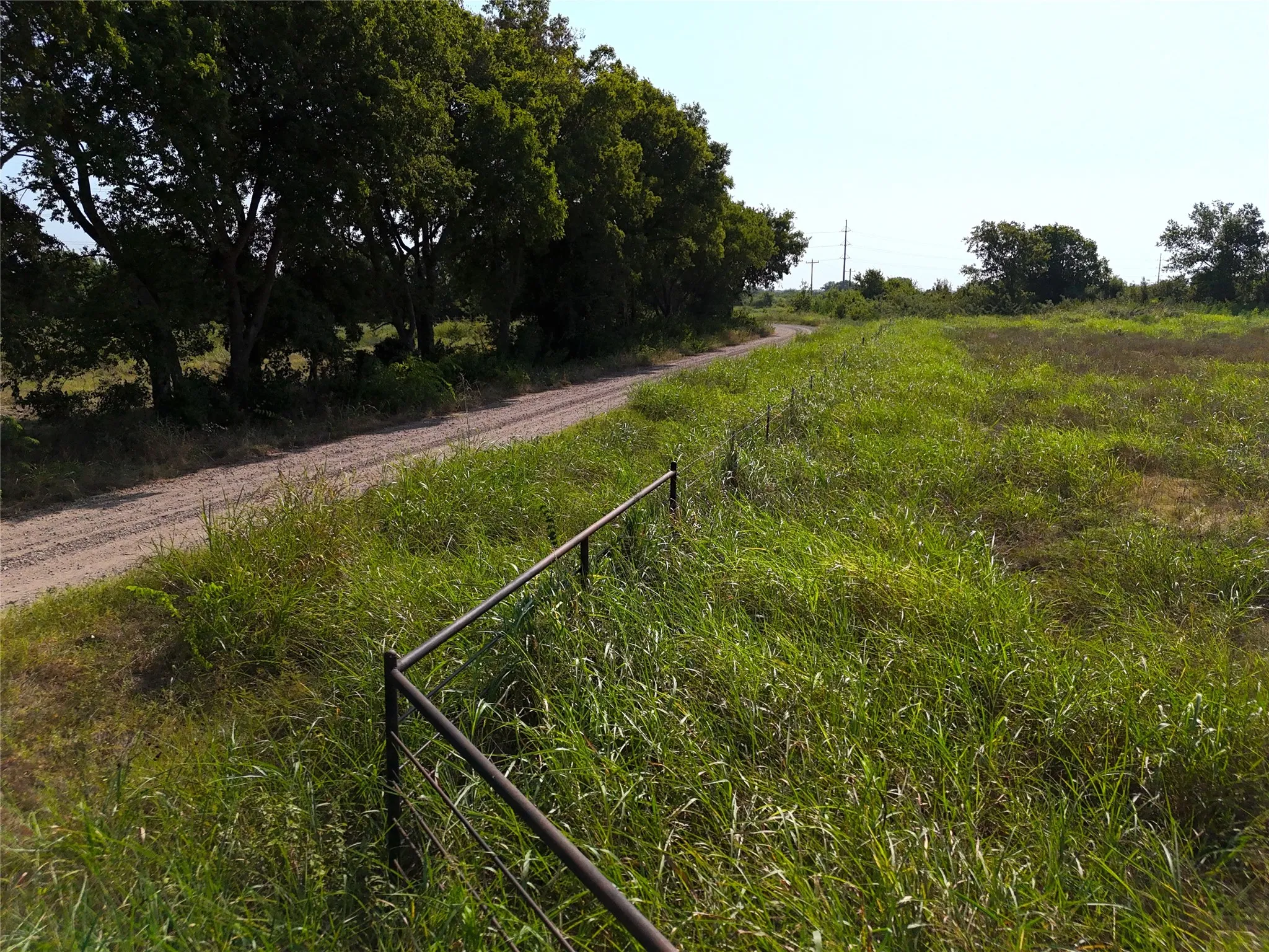 Unimproved Land For Sale in Lamar County , 0018 S Collegiate, Paris, Texas 75462, 0, 0, Garage spaces, 0 Sqft, built in 0, mls#21351862, Real Estate Agent in Paris, Homes For Sale in Lamar county, Homes For Sale in Paris, Realtor in Paris Texas, Real Estate Brokerage Independent Realty Texas, Luminita Cordes Realtor