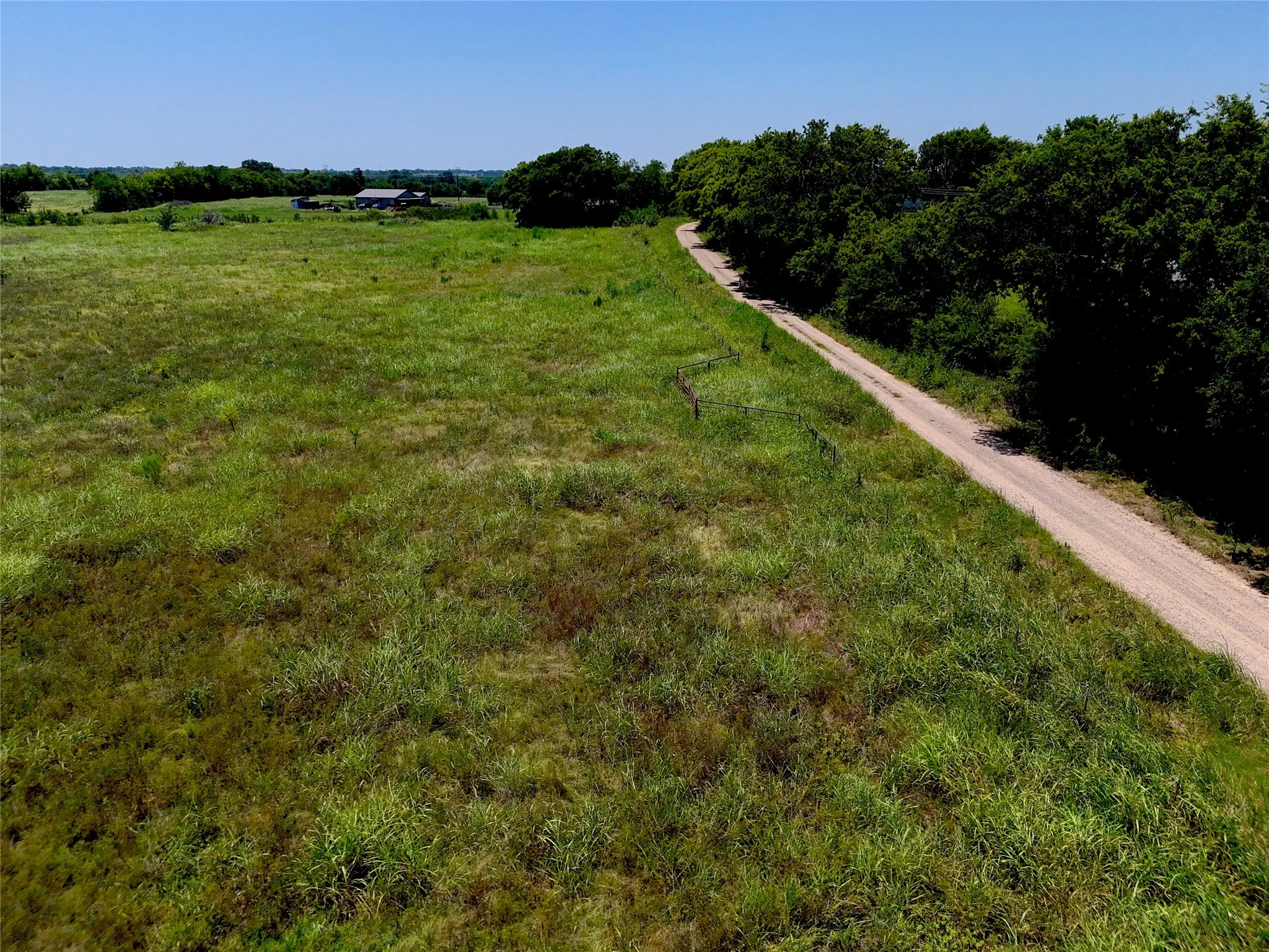 Unimproved Land For Sale in Lamar County , 0018 S Collegiate, Paris, Texas 75462, 0, 0, Garage spaces, 0 Sqft, built in 0, mls#21351862, Real Estate Agent in Paris, Homes For Sale in Lamar county, Homes For Sale in Paris, Realtor in Paris Texas, Real Estate Brokerage Independent Realty Texas, Luminita Cordes Realtor