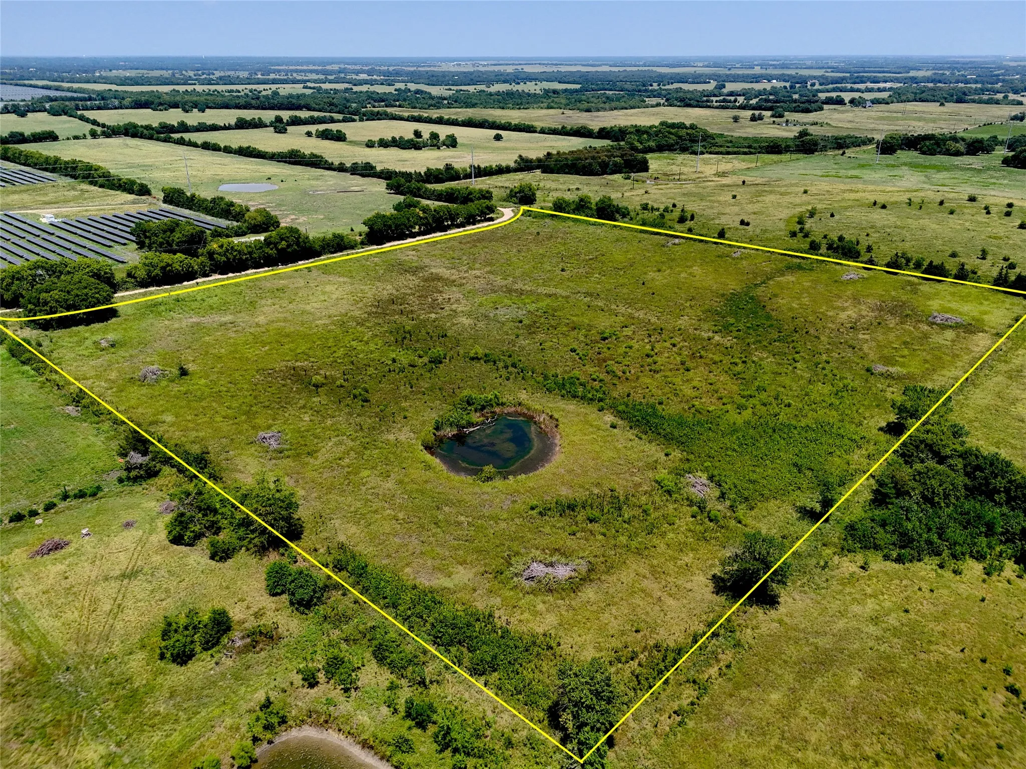 Unimproved Land For Sale in Lamar County , 0018 S Collegiate, Paris, Texas 75462, 0, 0, Garage spaces, 0 Sqft, built in 0, mls#21351862, Real Estate Agent in Paris, Homes For Sale in Lamar county, Homes For Sale in Paris, Realtor in Paris Texas, Real Estate Brokerage Independent Realty Texas, Luminita Cordes Realtor