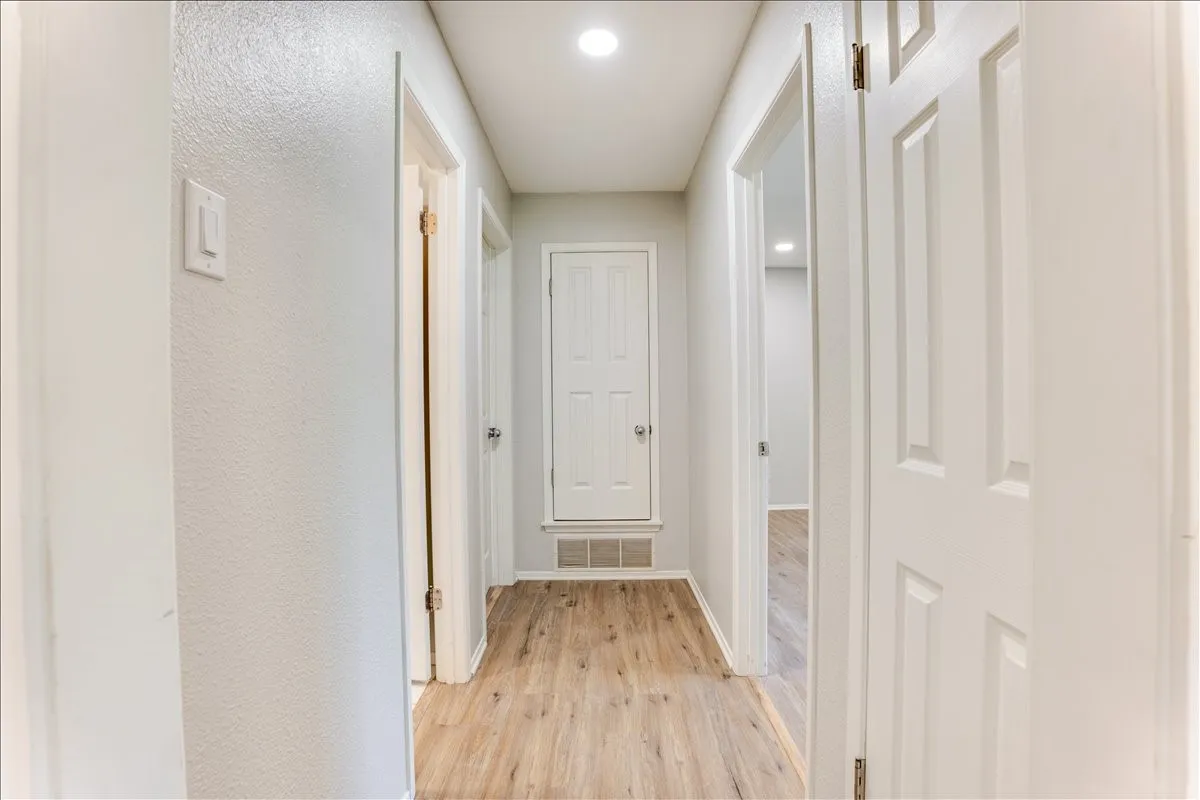 Single Family Residence For Sale in Cooke County , 104 Pontiac Drive, Lake Kiowa, Texas 76240, 3 Bedrooms, 2 Bathrooms, 2 Garage spaces, 1,515 Sqft, built in 1975, Price $405,000, mls#21341011, Real Estate Agent in Lake Kiowa, Homes For Sale in Cooke county, Homes For Sale in Lake Kiowa, Realtor in Lake Kiowa Texas, Real Estate Brokerage Independent Realty Texas, Luminita Cordes Realtor