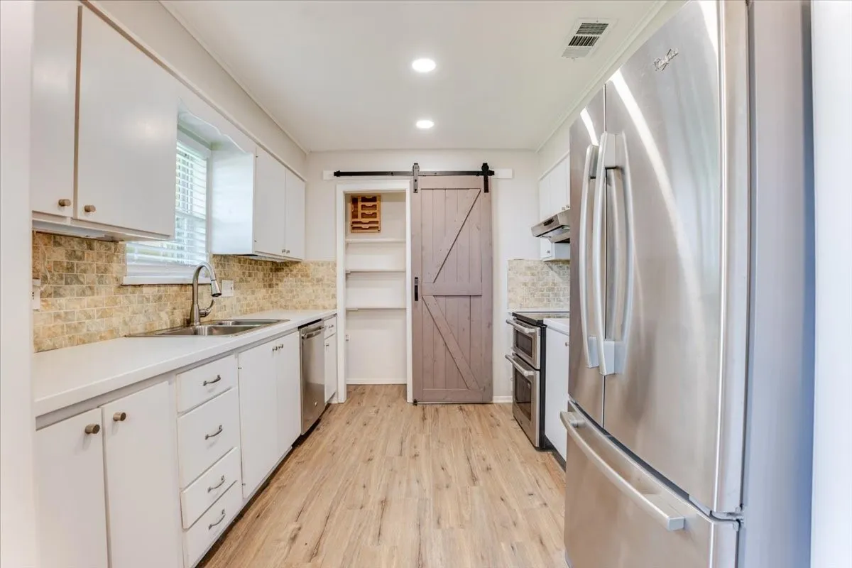 Virtual Staging
