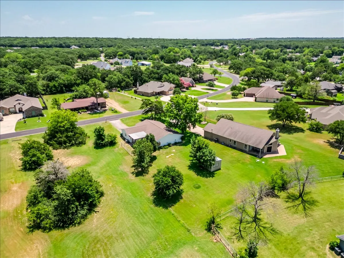 Single Family Residence For Sale in Cooke County , 104 Pontiac Drive, Lake Kiowa, Texas 76240, 3 Bedrooms, 2 Bathrooms, 2 Garage spaces, 1,515 Sqft, built in 1975, Price $405,000, mls#21341011, Real Estate Agent in Lake Kiowa, Homes For Sale in Cooke county, Homes For Sale in Lake Kiowa, Realtor in Lake Kiowa Texas, Real Estate Brokerage Independent Realty Texas, Luminita Cordes Realtor