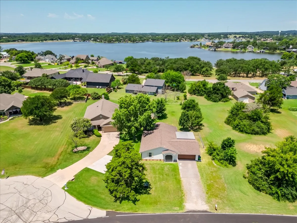 Single Family Residence For Sale in Cooke County , 104 Pontiac Drive, Lake Kiowa, Texas 76240, 3 Bedrooms, 2 Bathrooms, 2 Garage spaces, 1,515 Sqft, built in 1975, Price $405,000, mls#21341011, Real Estate Agent in Lake Kiowa, Homes For Sale in Cooke county, Homes For Sale in Lake Kiowa, Realtor in Lake Kiowa Texas, Real Estate Brokerage Independent Realty Texas, Luminita Cordes Realtor