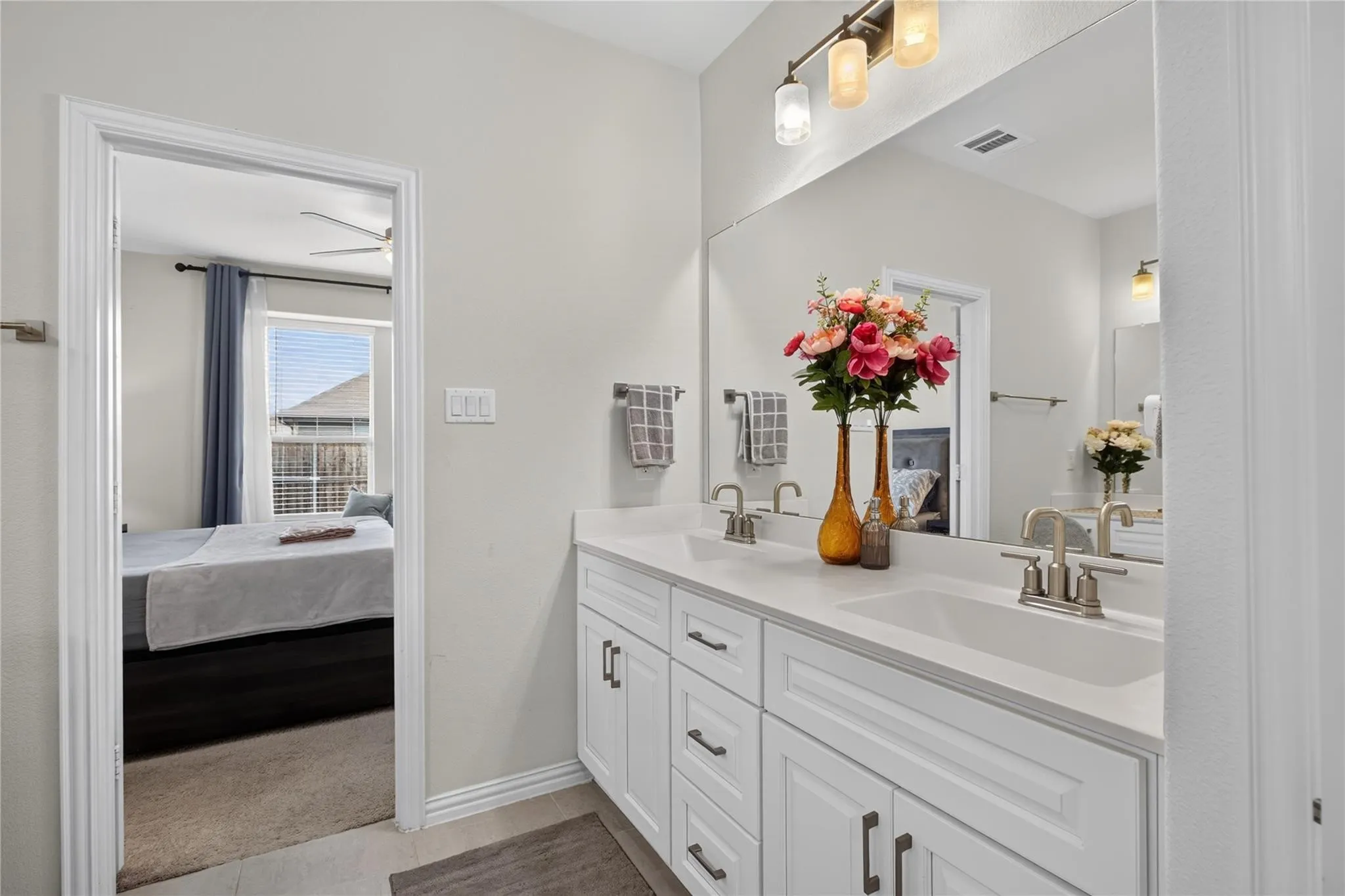 Single Family Residence For Rent in Tarrant County , 4829 Porque Court, Fort Worth, Texas 76244, 4 Bedroom, 3 Bathroom, 2 Garage spaces, 2,559 Sqft, built in 2021, mls#21351786, Real Estate Agent in Fort Worth, Homes For Rent in Tarrant county, Homes For Rent in Fort Worth, Realtor in Fort Worth Texas, Real Estate Brokerage Independent Realty Texas, Luminita Cordes Realtor