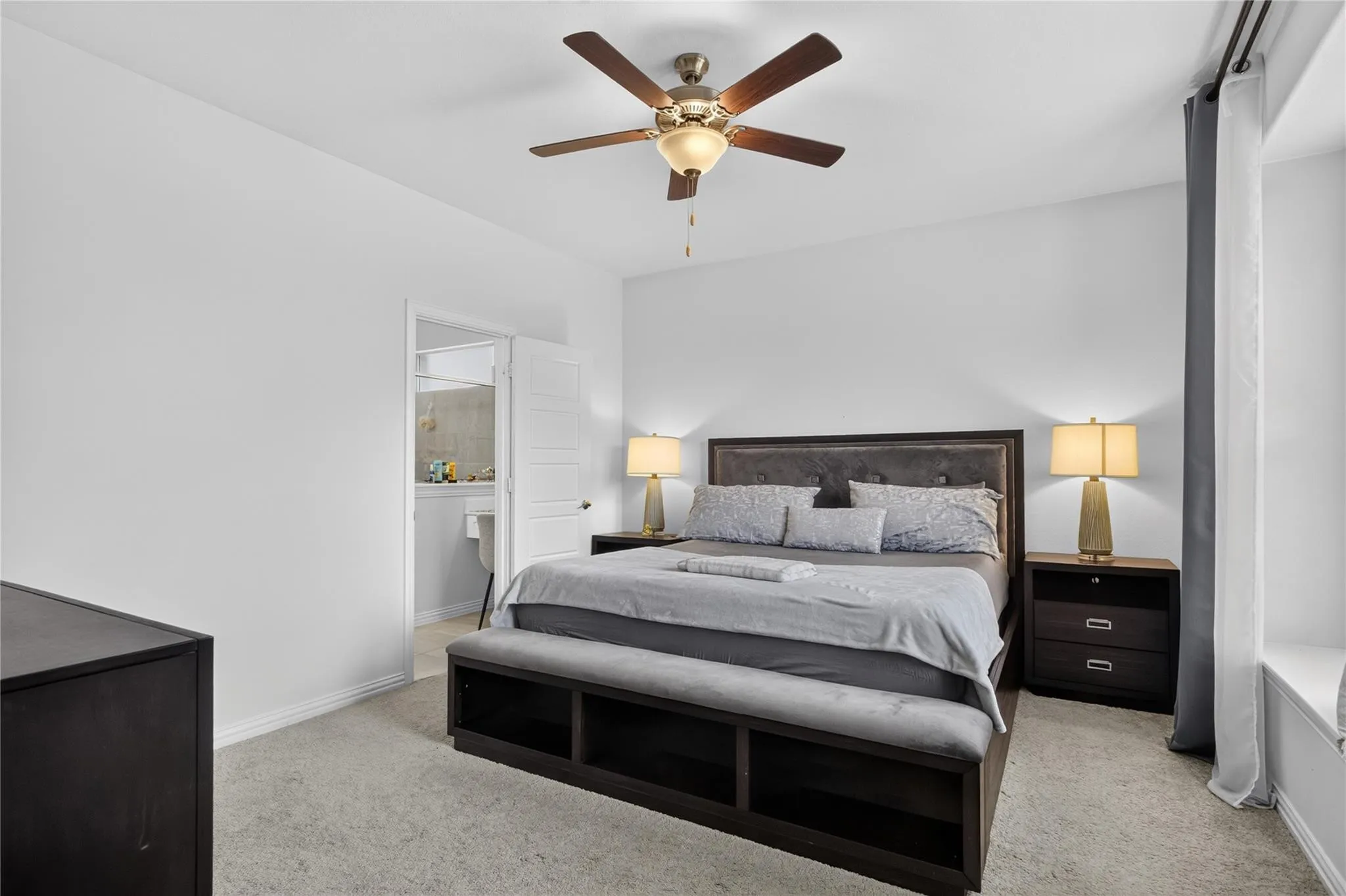 Single Family Residence For Rent in Tarrant County , 4829 Porque Court, Fort Worth, Texas 76244, 4 Bedroom, 3 Bathroom, 2 Garage spaces, 2,559 Sqft, built in 2021, mls#21351786, Real Estate Agent in Fort Worth, Homes For Rent in Tarrant county, Homes For Rent in Fort Worth, Realtor in Fort Worth Texas, Real Estate Brokerage Independent Realty Texas, Luminita Cordes Realtor