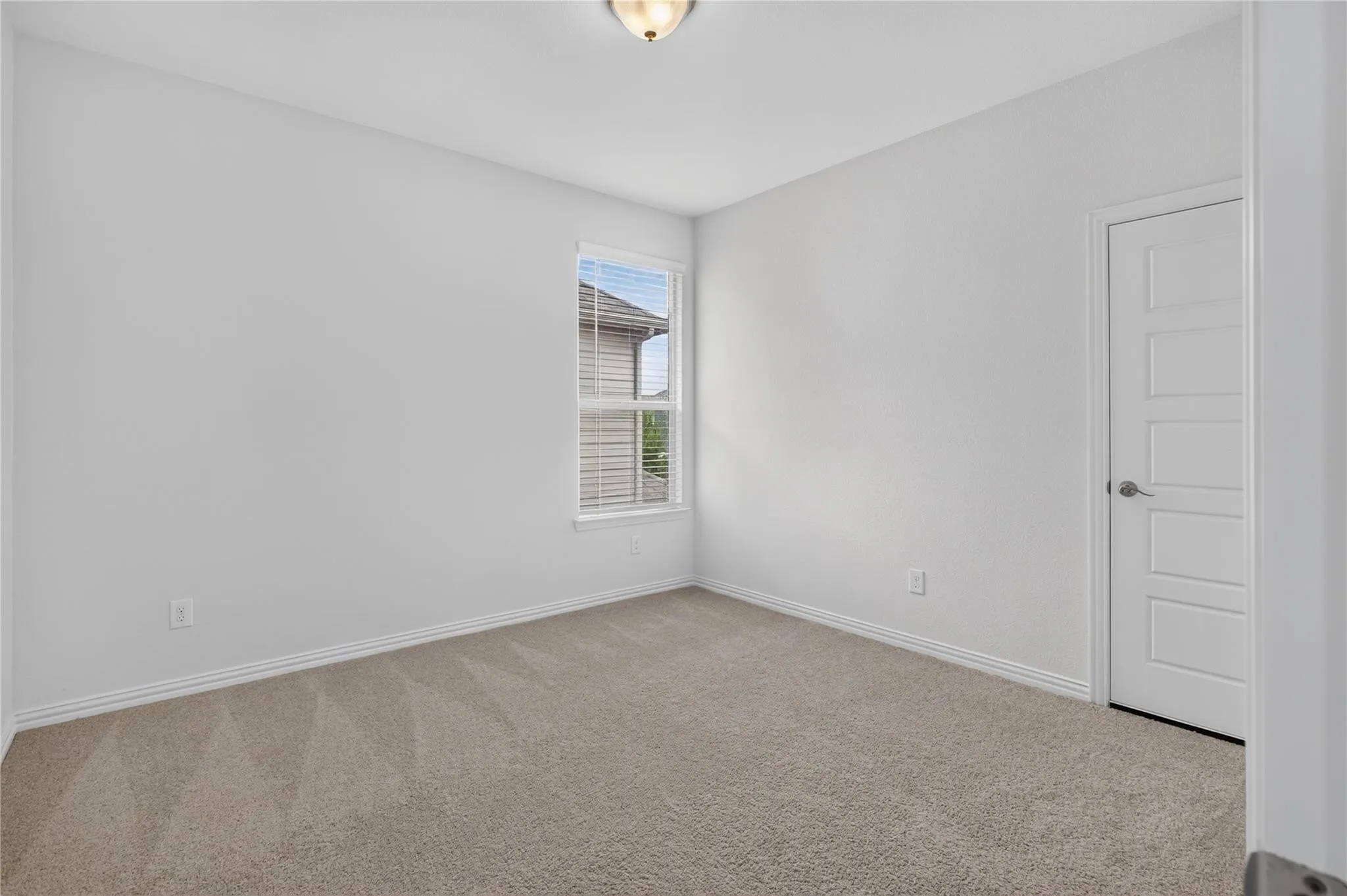 Single Family Residence For Rent in Tarrant County , 4829 Porque Court, Fort Worth, Texas 76244, 4 Bedroom, 3 Bathroom, 2 Garage spaces, 2,559 Sqft, built in 2021, mls#21351786, Real Estate Agent in Fort Worth, Homes For Rent in Tarrant county, Homes For Rent in Fort Worth, Realtor in Fort Worth Texas, Real Estate Brokerage Independent Realty Texas, Luminita Cordes Realtor