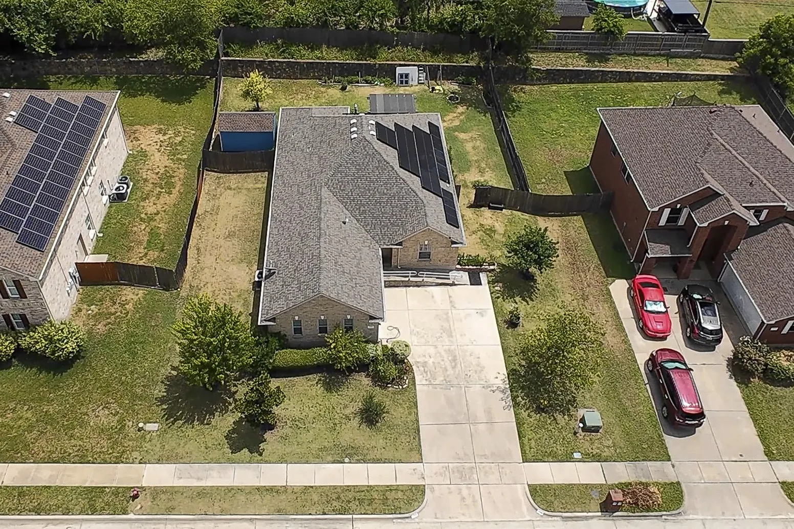 Single Family Residence For Sale in Dallas County , 119 Matamoros Street, Grand Prairie, Texas 75051, 4 Bedroom, 2 Bathroom, 2 Garage spaces, 1,920 Sqft, built in 2007, mls#21335213, Real Estate Agent in Grand Prairie, Homes For Sale in Dallas county, Homes For Sale in Grand Prairie, Realtor in Grand Prairie Texas, Real Estate Brokerage Independent Realty Texas, Luminita Cordes Realtor