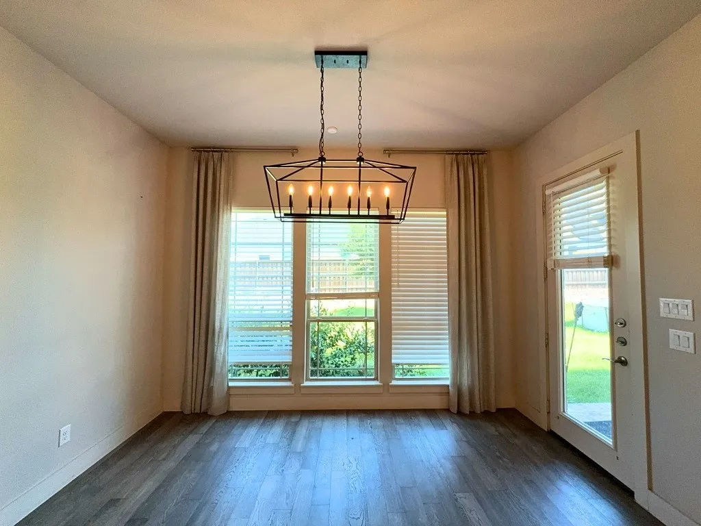 Dining area off the kitchen