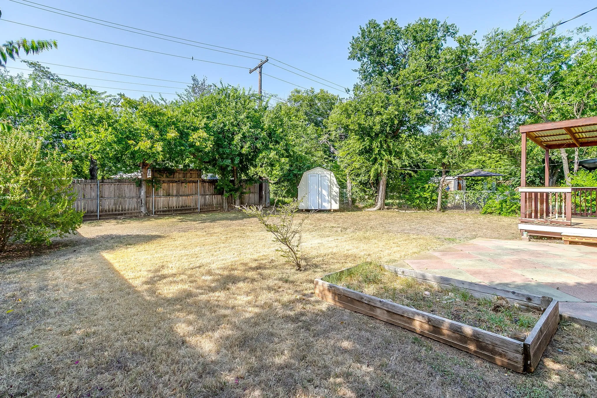 Single Family Residence For Rent in Tarrant County , 4713 Kilpatrick Avenue, Fort Worth, Texas 76107, 3 Bedroom, 2 Bathroom, Garage spaces, 1,400 Sqft, built in 1954, mls#21351881, Real Estate Agent in Fort Worth, Homes For Rent in Tarrant county, Homes For Rent in Fort Worth, Realtor in Fort Worth Texas, Real Estate Brokerage Independent Realty Texas, Luminita Cordes Realtor