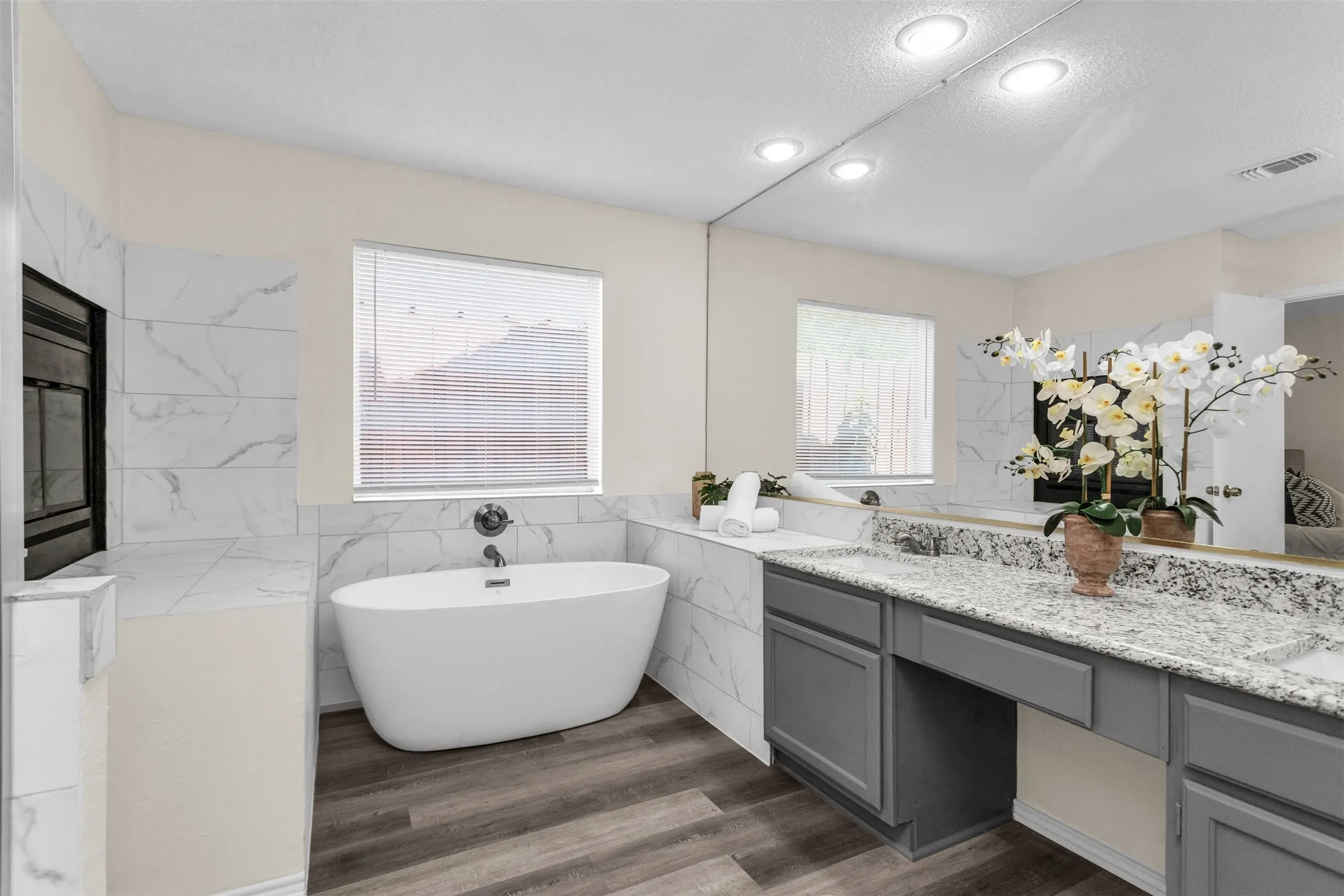 Primary master suite