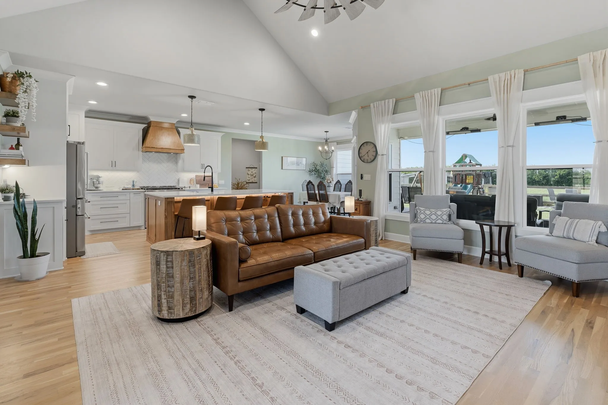 Single Family Residence For Sale in Hunt County , 5692 County Road 1093, Celeste, Texas 75423, 3 Bedroom, 2 Bathroom, 2 Garage spaces, 2,250 Sqft, built in 2022, mls#21351812, Real Estate Agent in Celeste, Homes For Sale in Hunt county, Homes For Sale in Celeste, Realtor in Celeste Texas, Real Estate Brokerage Independent Realty Texas, Luminita Cordes Realtor