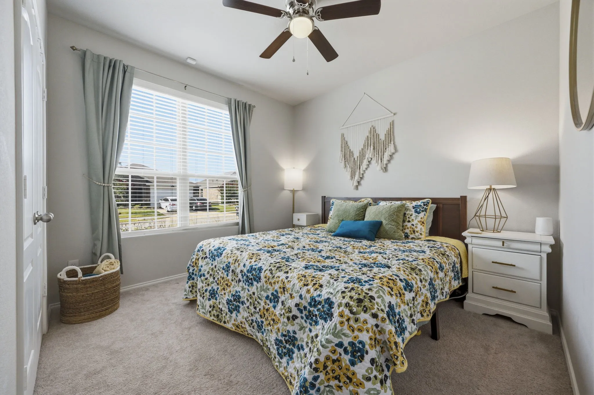 Single Family Residence For Sale in Tarrant County , 10628 High Ridge Lane, Fort Worth, Texas 76108, 3 Bedroom, 2 Bathroom, 2 Garage spaces, 1,786 Sqft, built in 2020, mls#21348765, Real Estate Agent in Fort Worth, Homes For Sale in Tarrant county, Homes For Sale in Fort Worth, Realtor in Fort Worth Texas, Real Estate Brokerage Independent Realty Texas, Luminita Cordes Realtor
