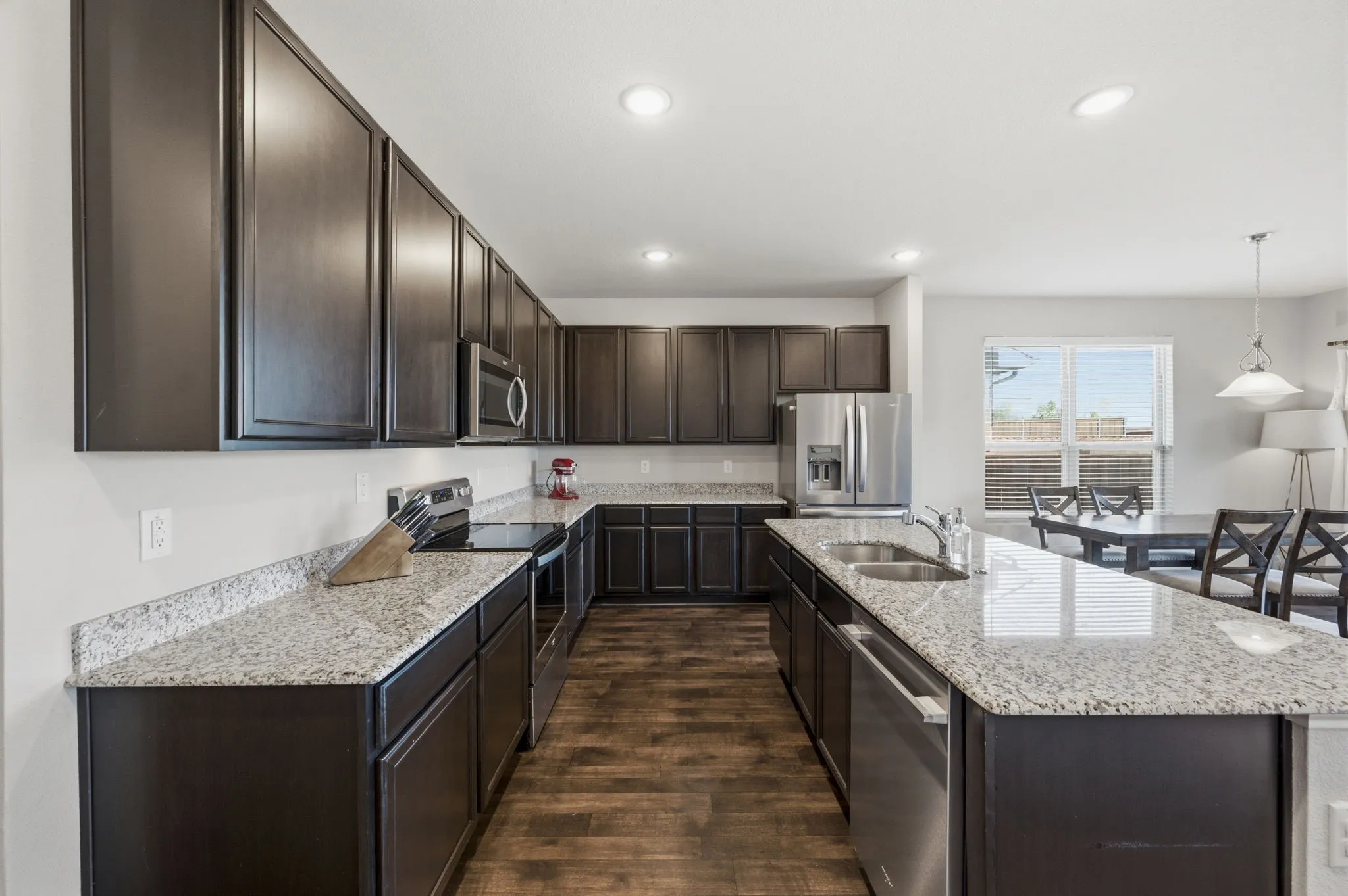 Single Family Residence For Sale in Tarrant County , 10628 High Ridge Lane, Fort Worth, Texas 76108, 3 Bedroom, 2 Bathroom, 2 Garage spaces, 1,786 Sqft, built in 2020, mls#21348765, Real Estate Agent in Fort Worth, Homes For Sale in Tarrant county, Homes For Sale in Fort Worth, Realtor in Fort Worth Texas, Real Estate Brokerage Independent Realty Texas, Luminita Cordes Realtor