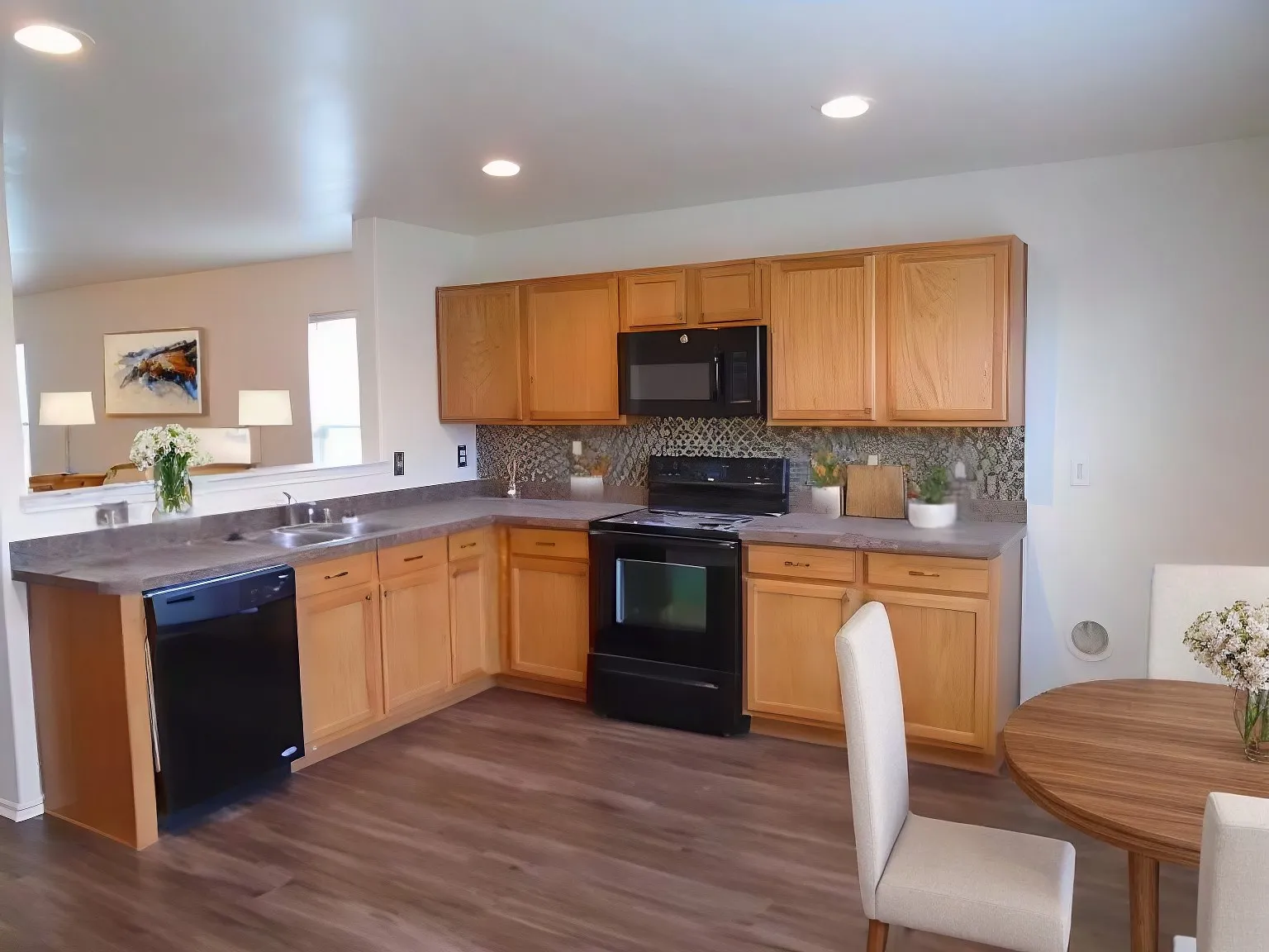 Single Family Residence For Rent in Tarrant County , 12713 Lost Prairie Drive, Fort Worth, Texas 76244, 3 Bedroom, 2 Bathroom, 2 Garage spaces, 1,679 Sqft, built in 2008, mls#21351931, Real Estate Agent in Fort Worth, Homes For Rent in Tarrant county, Homes For Rent in Fort Worth, Realtor in Fort Worth Texas, Real Estate Brokerage Independent Realty Texas, Luminita Cordes Realtor