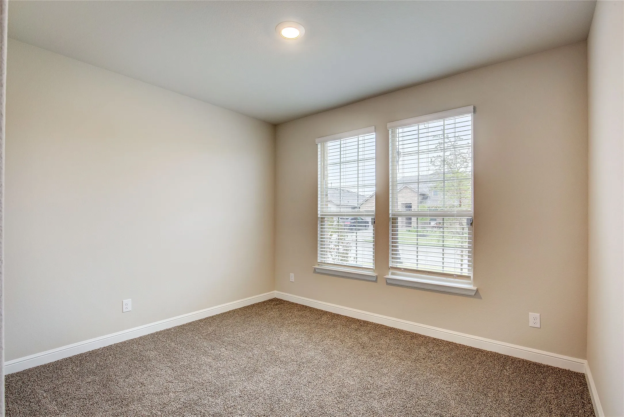 Single Family Residence For Sale in Wise County , 14533 Caelum Drive, Haslet, Texas 76052, 4 Bedroom, 2 Bathroom, 2 Garage spaces, 1,814 Sqft, built in 2023, mls#21351876, Real Estate Agent in Haslet, Homes For Sale in Wise county, Homes For Sale in Haslet, Realtor in Haslet Texas, Real Estate Brokerage Independent Realty Texas, Luminita Cordes Realtor