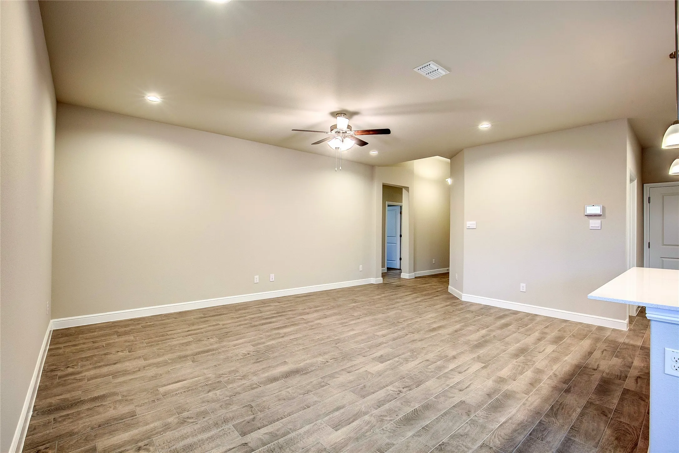 Single Family Residence For Sale in Wise County , 14533 Caelum Drive, Haslet, Texas 76052, 4 Bedroom, 2 Bathroom, 2 Garage spaces, 1,814 Sqft, built in 2023, mls#21351876, Real Estate Agent in Haslet, Homes For Sale in Wise county, Homes For Sale in Haslet, Realtor in Haslet Texas, Real Estate Brokerage Independent Realty Texas, Luminita Cordes Realtor