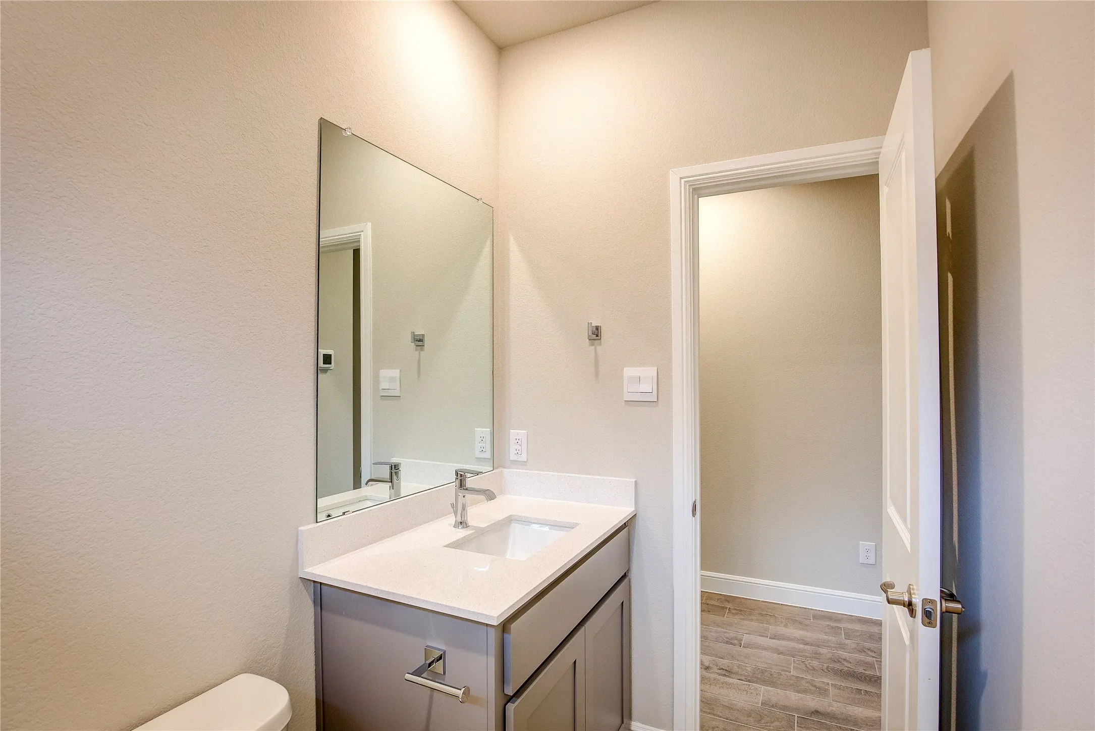 Single Family Residence For Sale in Wise County , 14533 Caelum Drive, Haslet, Texas 76052, 4 Bedroom, 2 Bathroom, 2 Garage spaces, 1,814 Sqft, built in 2023, mls#21351876, Real Estate Agent in Haslet, Homes For Sale in Wise county, Homes For Sale in Haslet, Realtor in Haslet Texas, Real Estate Brokerage Independent Realty Texas, Luminita Cordes Realtor