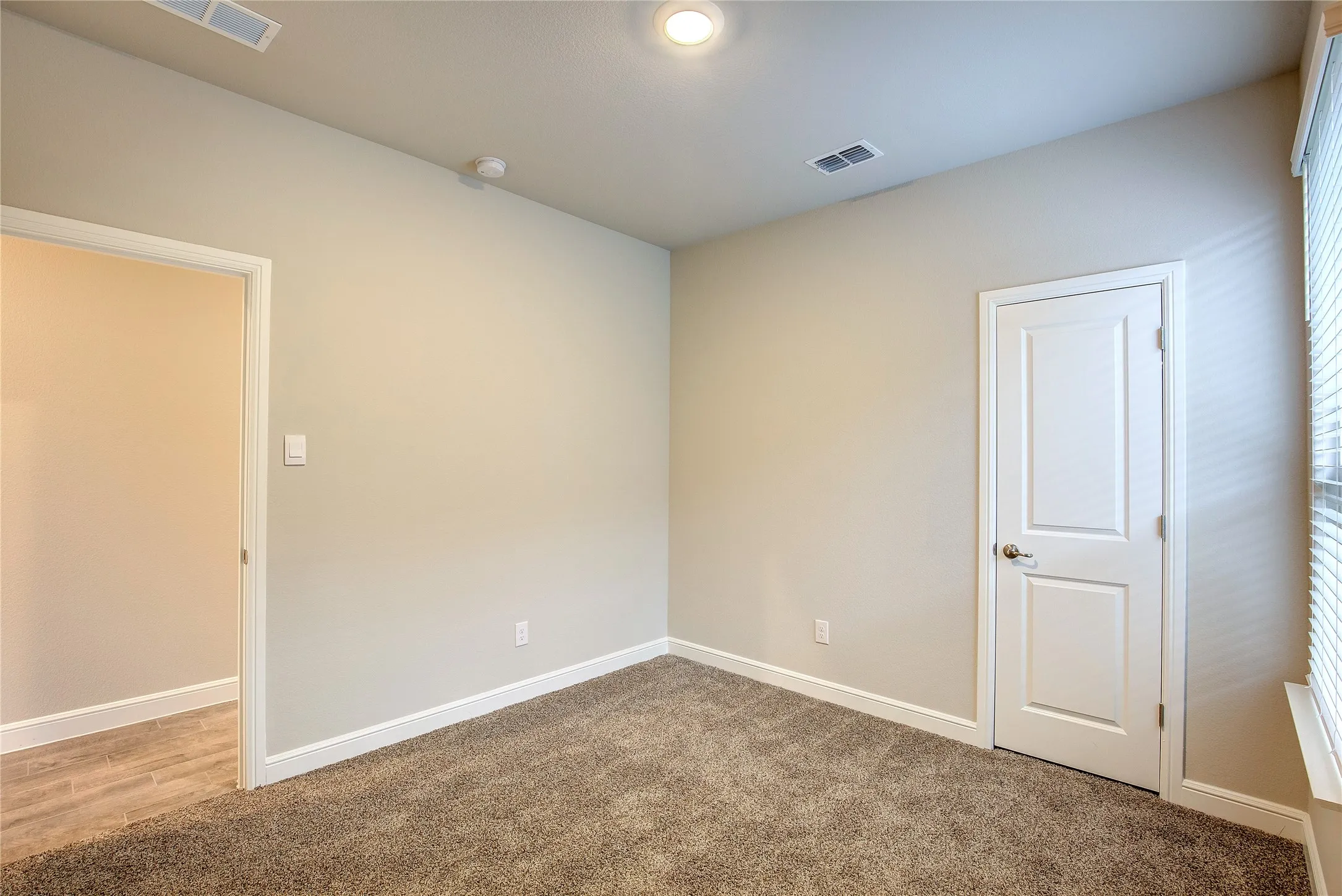 Single Family Residence For Sale in Wise County , 14533 Caelum Drive, Haslet, Texas 76052, 4 Bedroom, 2 Bathroom, 2 Garage spaces, 1,814 Sqft, built in 2023, mls#21351876, Real Estate Agent in Haslet, Homes For Sale in Wise county, Homes For Sale in Haslet, Realtor in Haslet Texas, Real Estate Brokerage Independent Realty Texas, Luminita Cordes Realtor