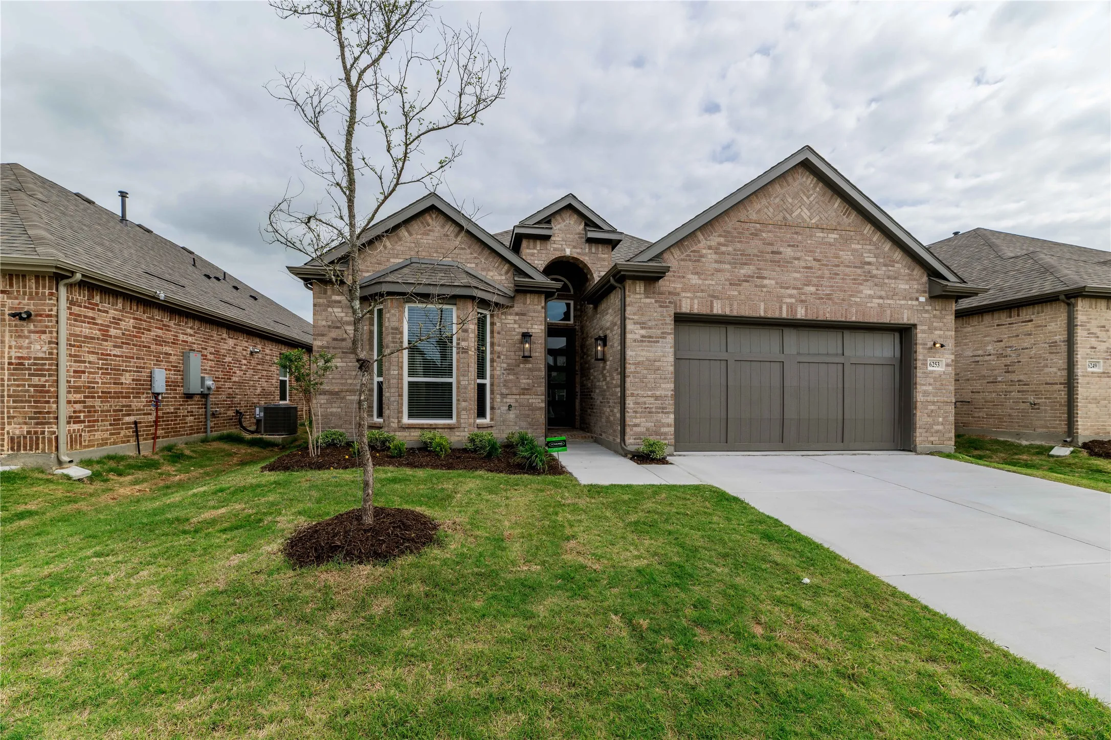 Single Family Residence For Rent in Denton County , 6253 White Creek Drive, Celina, Texas 75009, 4 Bedroom, 3 Bathroom, 2 Garage spaces, 2,145 Sqft, built in 2023, Price $2,950, mls#21351950, Real Estate Agent in Celina, Homes For Rent in Denton county, Homes For Rent in Celina, Realtor in Celina Texas, Real Estate Brokerage Independent Realty Texas, Luminita Cordes Realtor