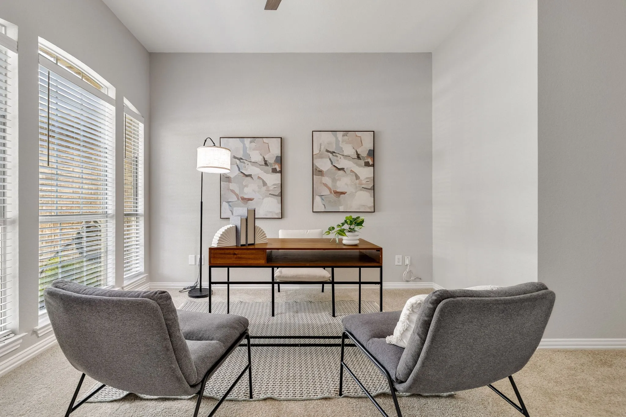Single Family Residence For Sale in Collin County , 6000 Plantation Lane, Frisco, Texas 75035, 4 Bedroom, 2 Bathroom, 2 Garage spaces, 2,481 Sqft, built in 1995, mls#21348486, Real Estate Agent in Frisco, Homes For Sale in Collin county, Homes For Sale in Frisco, Realtor in Frisco Texas, Real Estate Brokerage Independent Realty Texas, Luminita Cordes Realtor