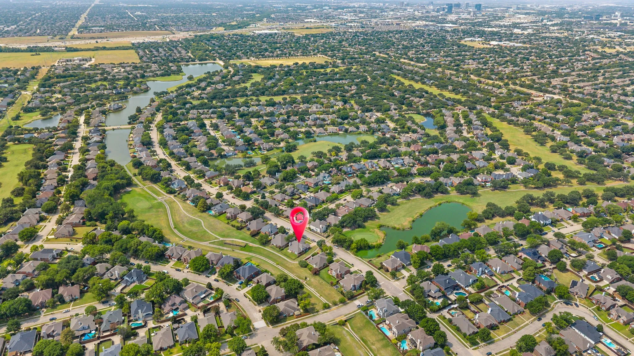 Single Family Residence For Sale in Collin County , 6000 Plantation Lane, Frisco, Texas 75035, 4 Bedroom, 2 Bathroom, 2 Garage spaces, 2,481 Sqft, built in 1995, mls#21348486, Real Estate Agent in Frisco, Homes For Sale in Collin county, Homes For Sale in Frisco, Realtor in Frisco Texas, Real Estate Brokerage Independent Realty Texas, Luminita Cordes Realtor