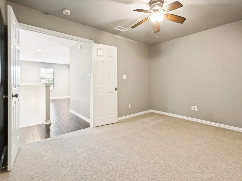 Single Family Residence For Sale in Collin County , 421 Shady Oaks Drive, Murphy, Texas 75094, 4 Bedroom, 4 Bathroom, 3 Garage spaces, 3,594 Sqft, built in 2002, mls#21274654, Real Estate Agent in Murphy, Homes For Sale in Collin county, Homes For Sale in Murphy, Realtor in Murphy Texas, Real Estate Brokerage Independent Realty Texas, Luminita Cordes Realtor