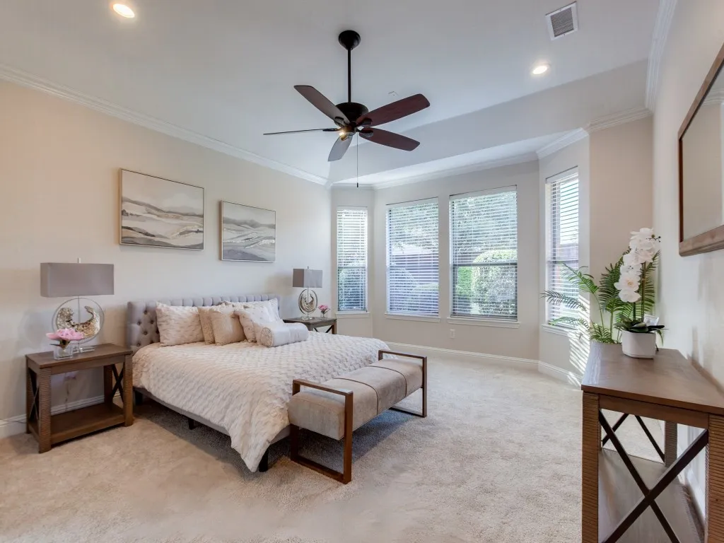 Single Family Residence For Sale in Collin County , 421 Shady Oaks Drive, Murphy, Texas 75094, 4 Bedroom, 4 Bathroom, 3 Garage spaces, 3,594 Sqft, built in 2002, mls#21274654, Real Estate Agent in Murphy, Homes For Sale in Collin county, Homes For Sale in Murphy, Realtor in Murphy Texas, Real Estate Brokerage Independent Realty Texas, Luminita Cordes Realtor