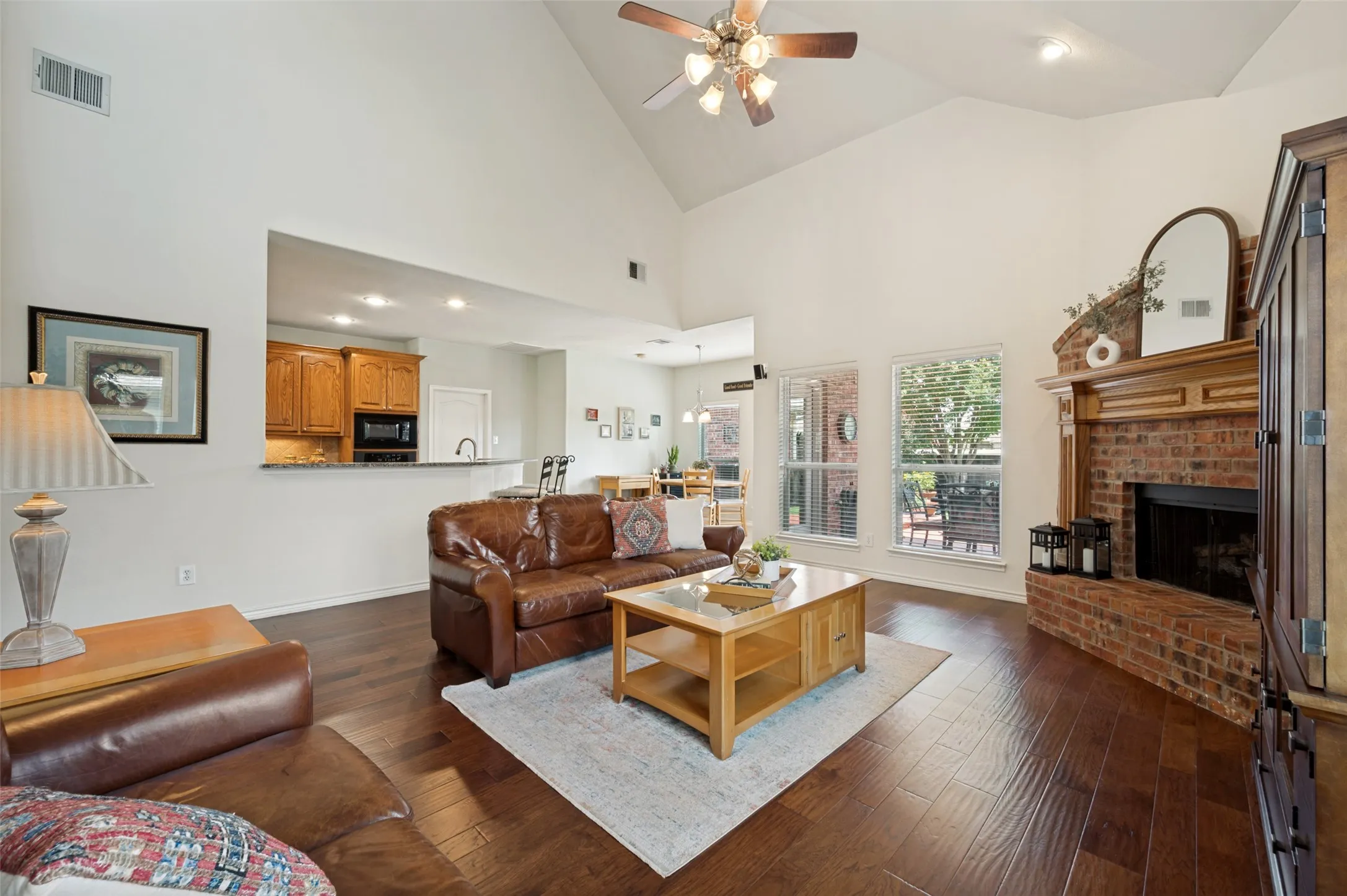Natural light throughout!