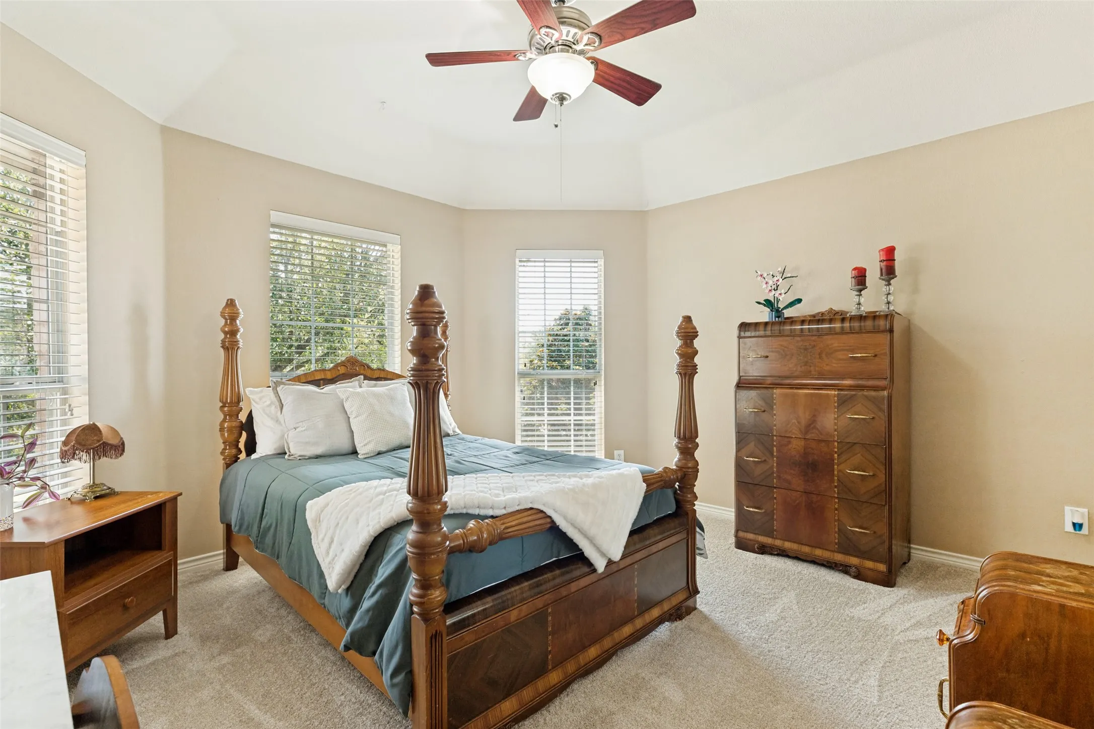 Upstairs bedroom with new carpet!