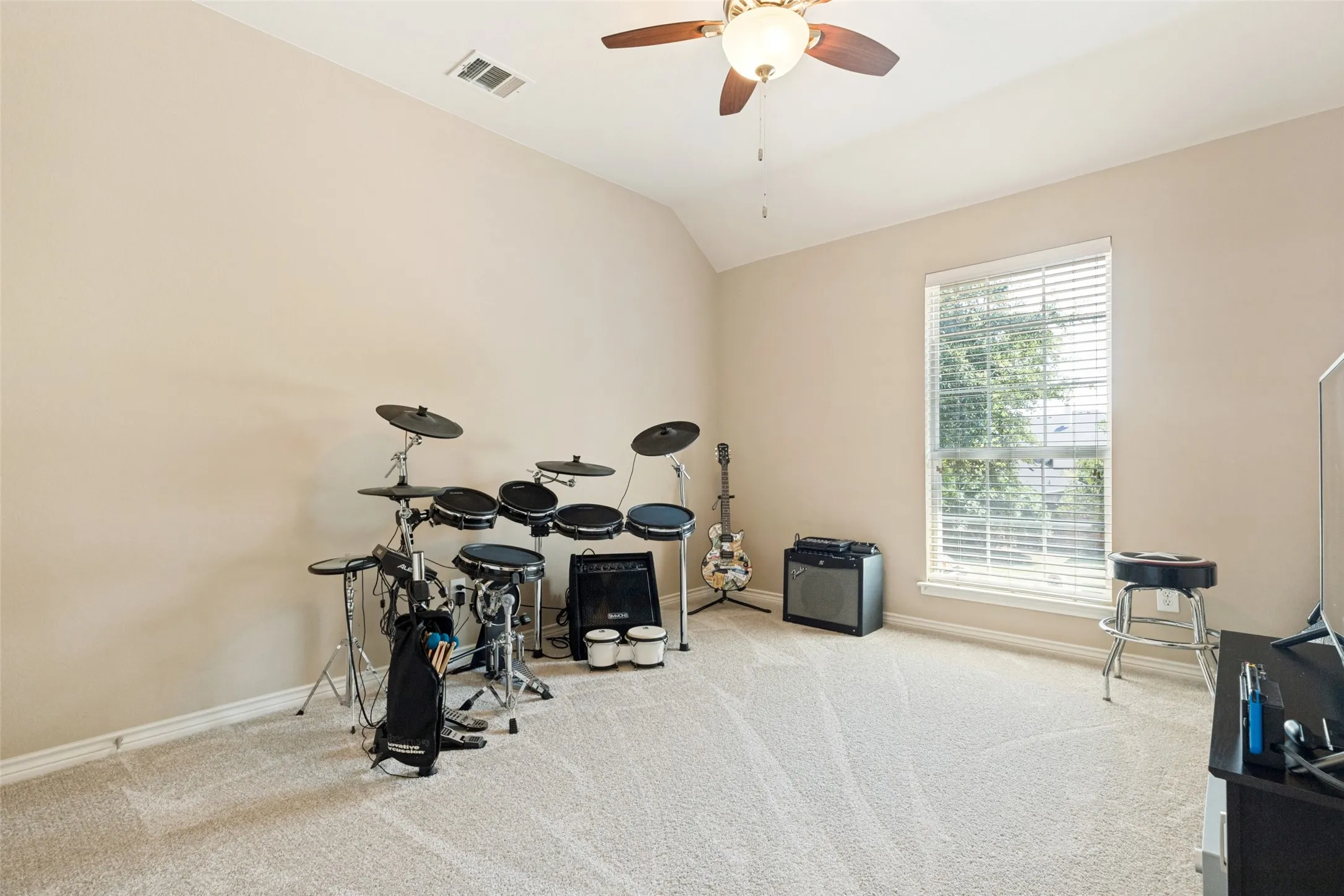 Upstairs bedroom with new carpet!